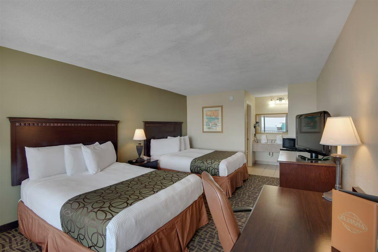 Baymont By Wyndham Panama Hotel Panama City Beach