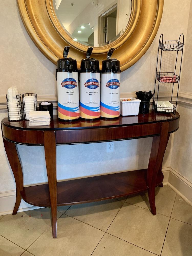 Baymont By Wyndham Motel Crestview