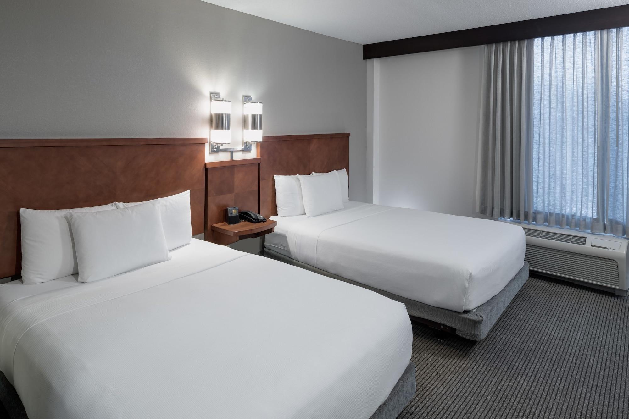 Hyatt Place Airport Hotel Jacksonville