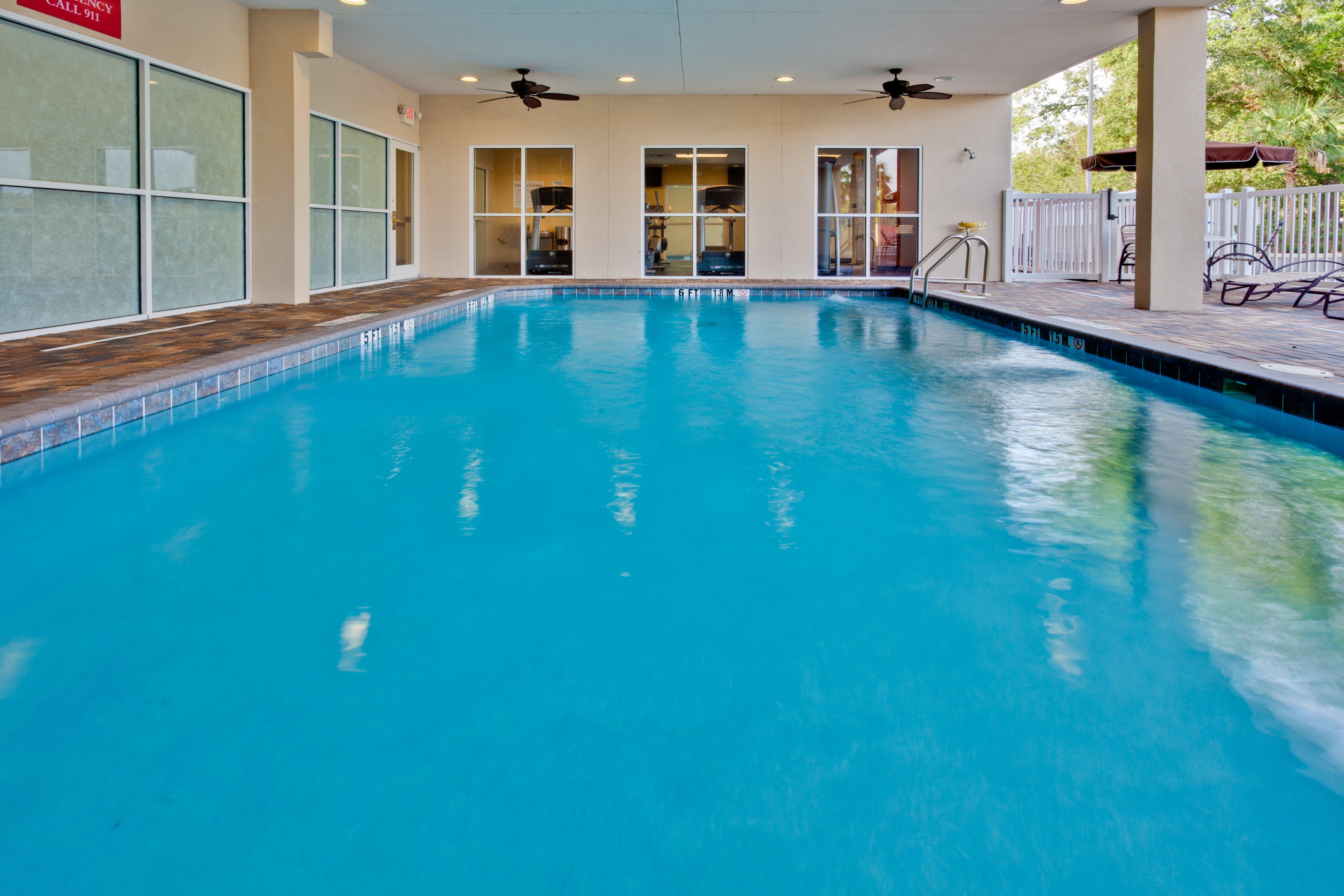 Express & North I-4 By Ihg Hotel 3*