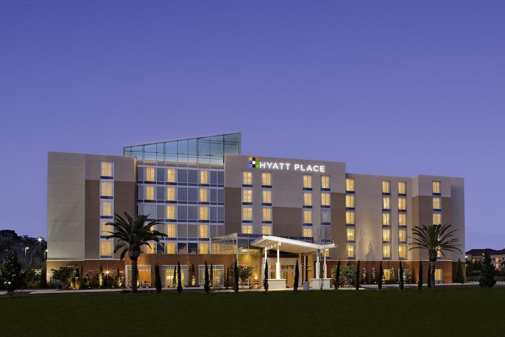 Hotel Hyatt Place Airport 4*