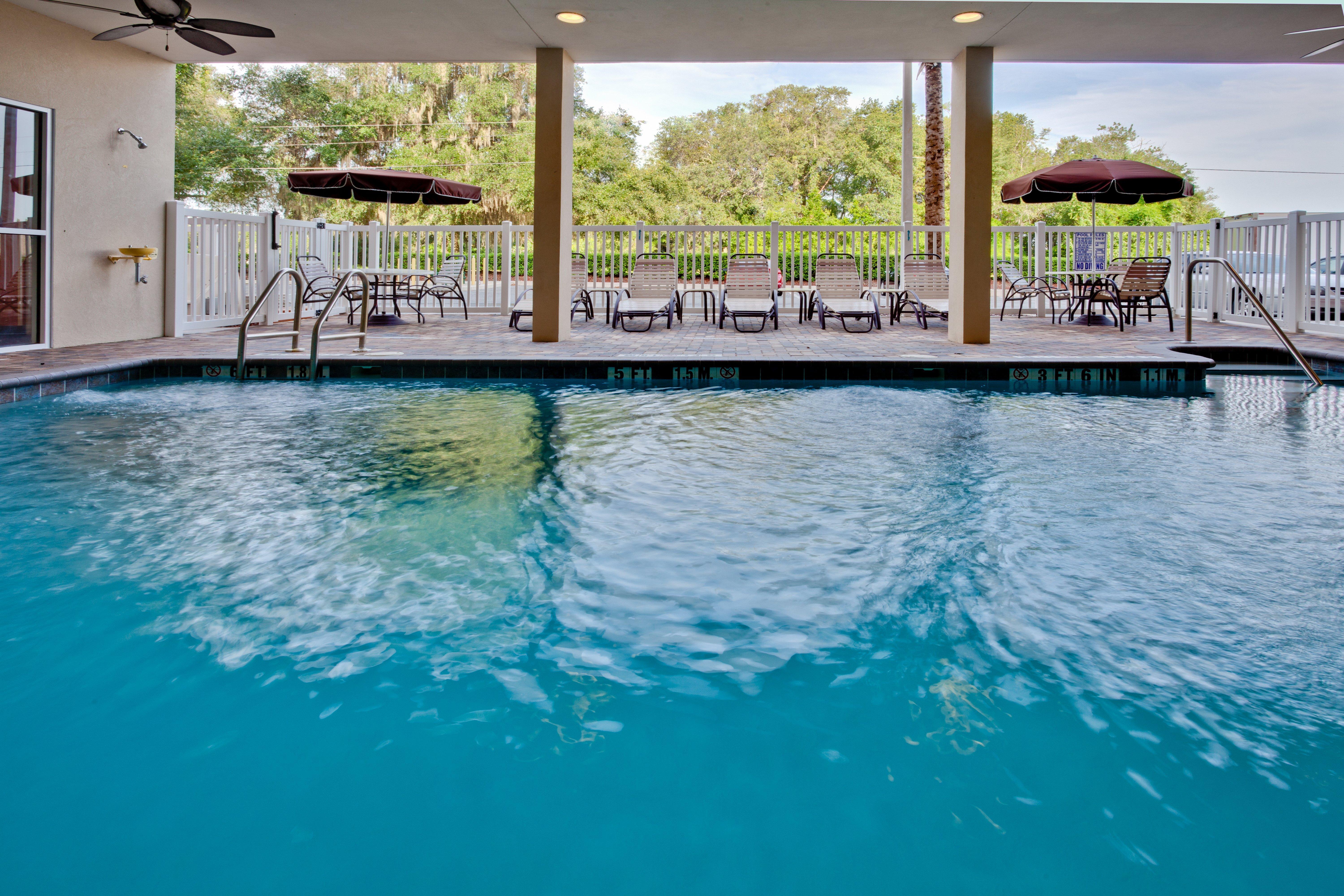 Hotel Express & North I-4 By Ihg 3*