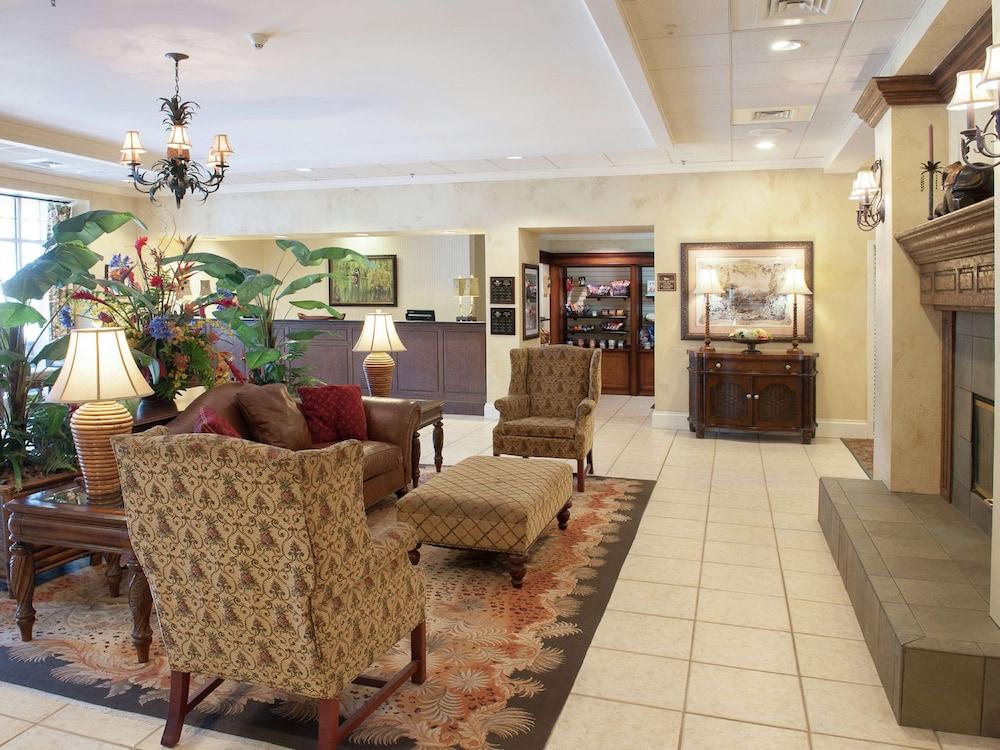 Pensacola Suites Hotel Hotel