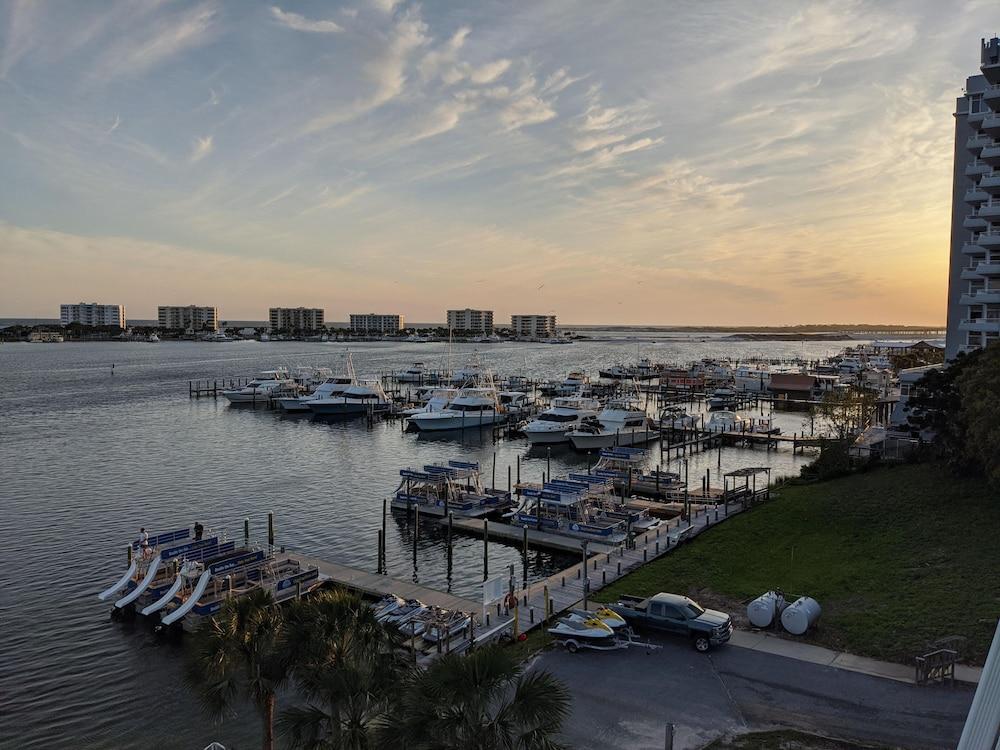On Harbor, Ascend Collection 3*