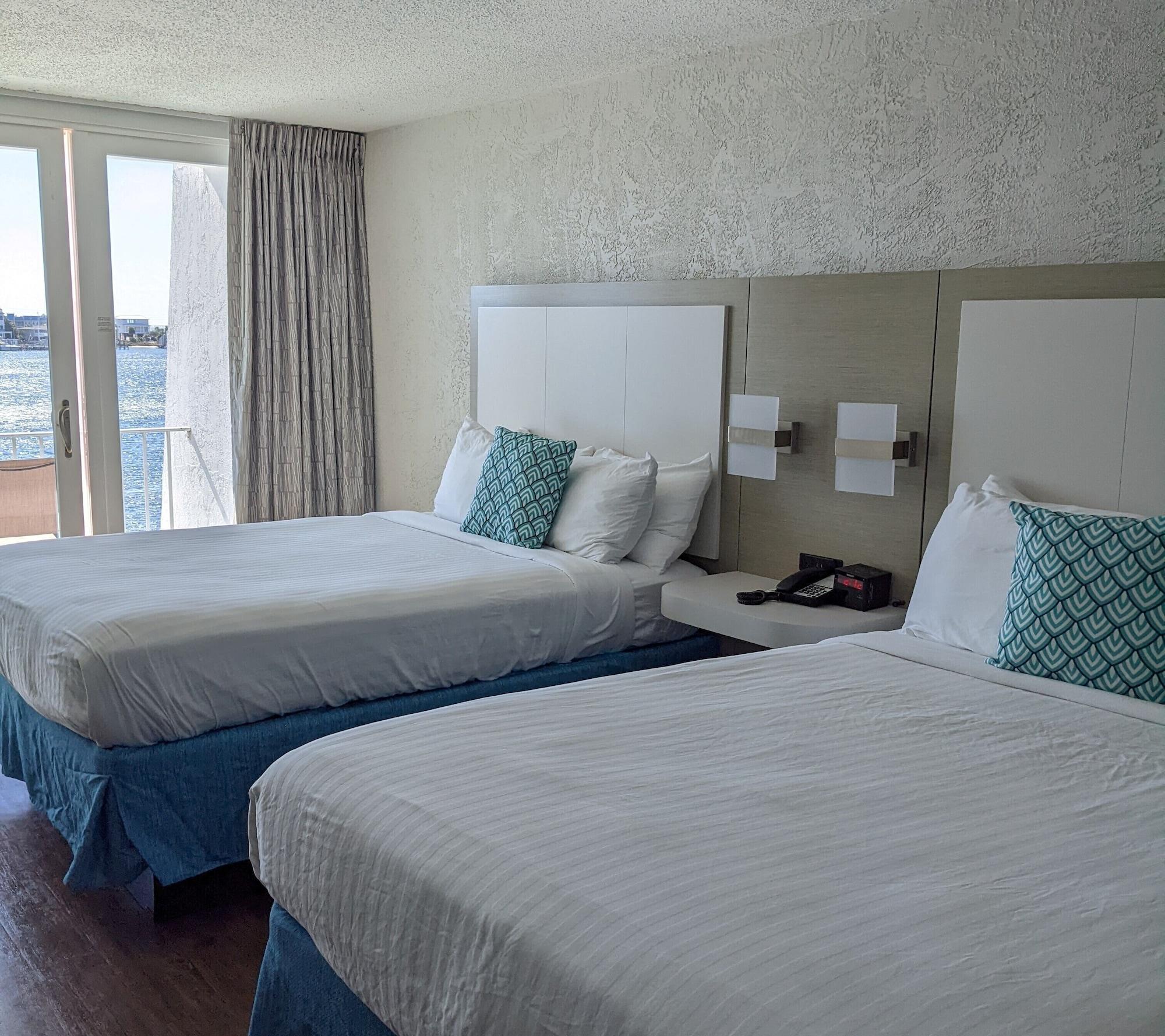 On Harbor, Ascend Collection Hotel