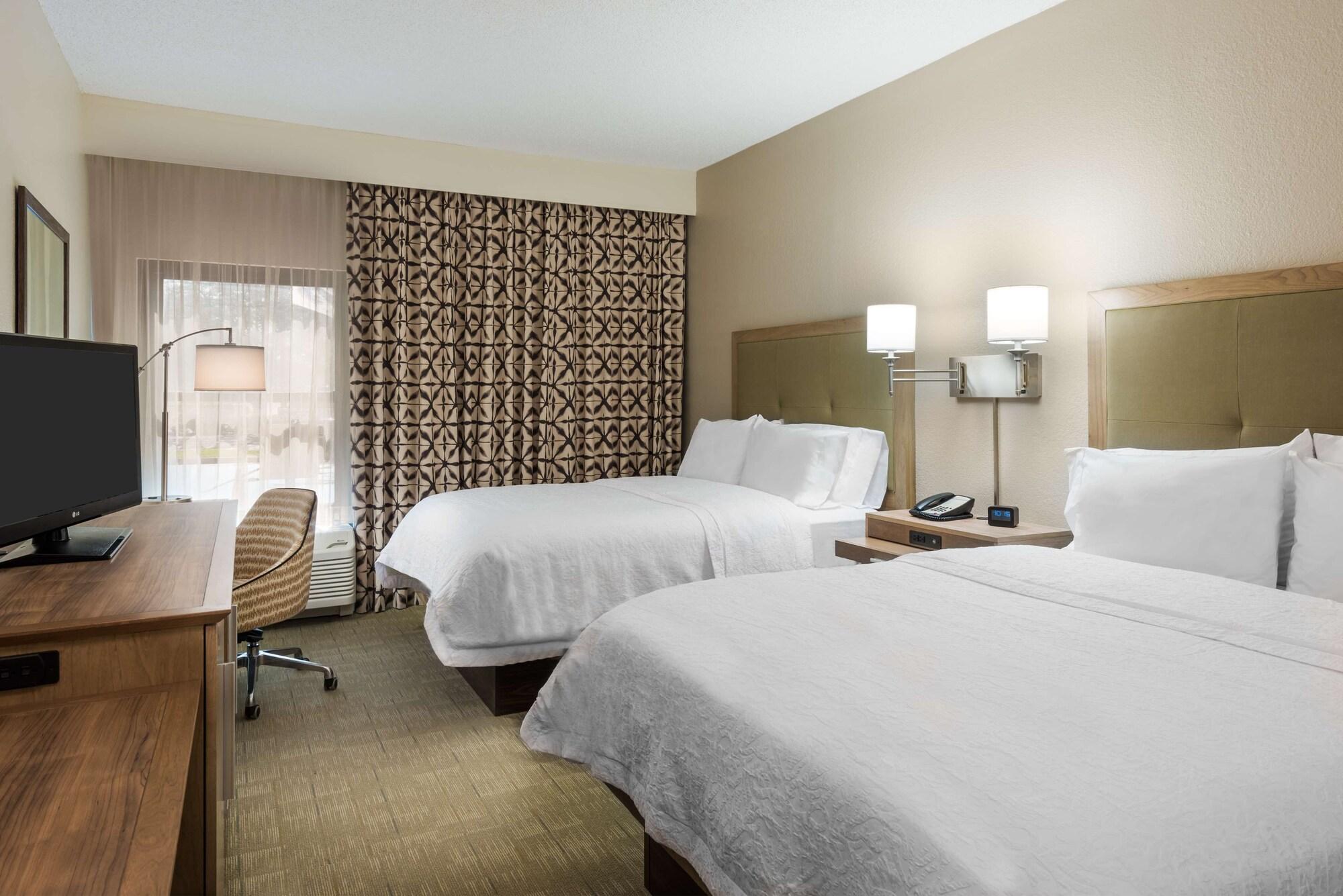Hampton Naples North 3*