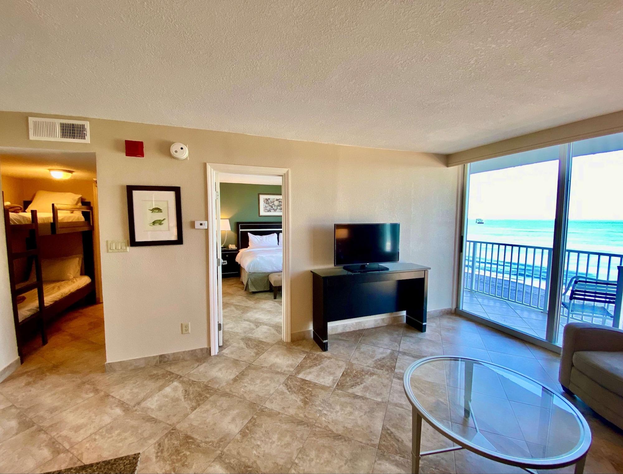Hotel Radisson Oceanfront 3*
