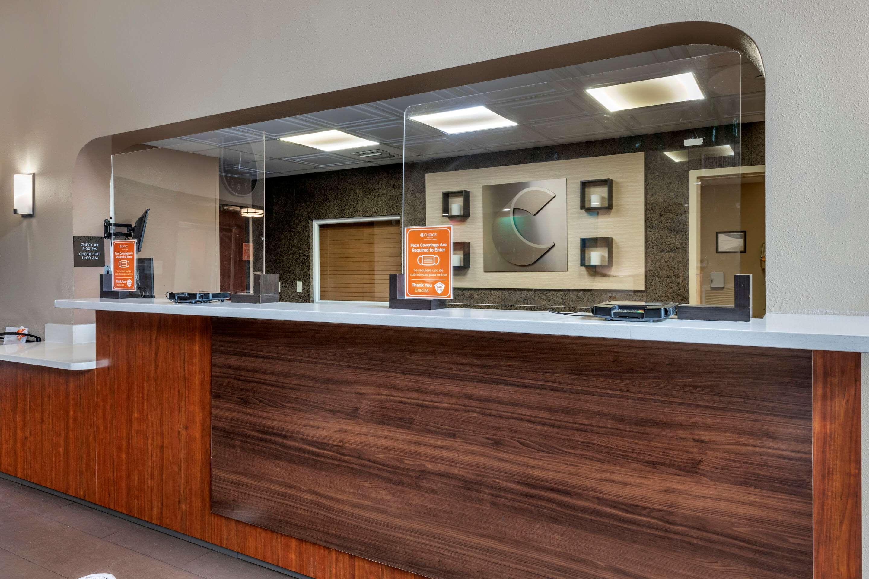 Comfort Sawgrass Hotel 3*