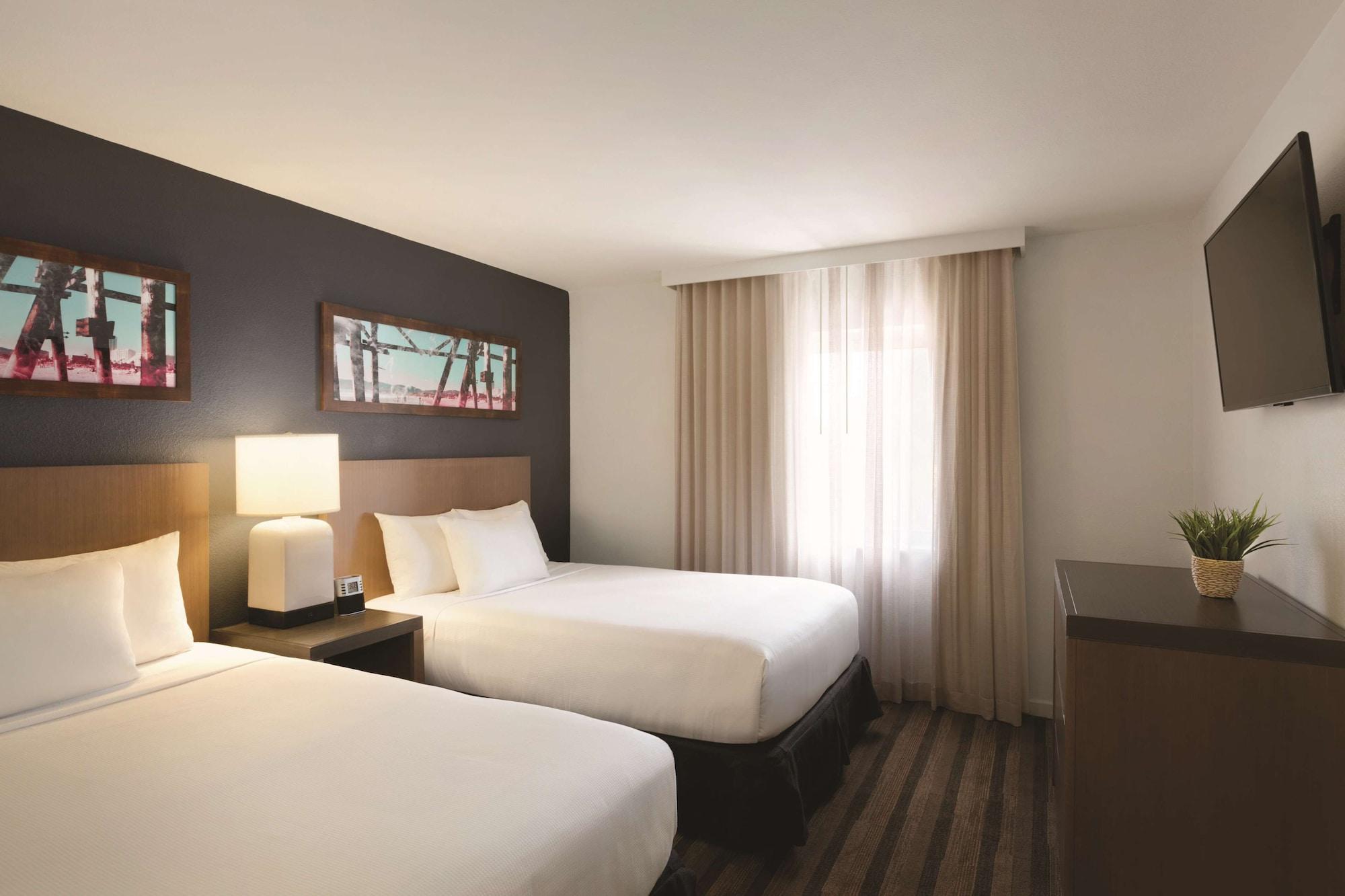 Hyatt House Miami Airport Hotel 3*
