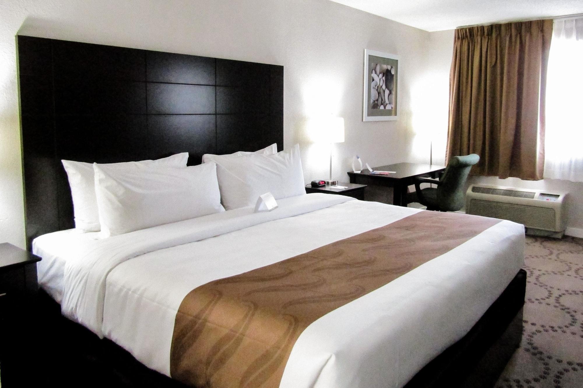 Quality Inn & Suites Kissimmee By The Lake 3* Four Corners