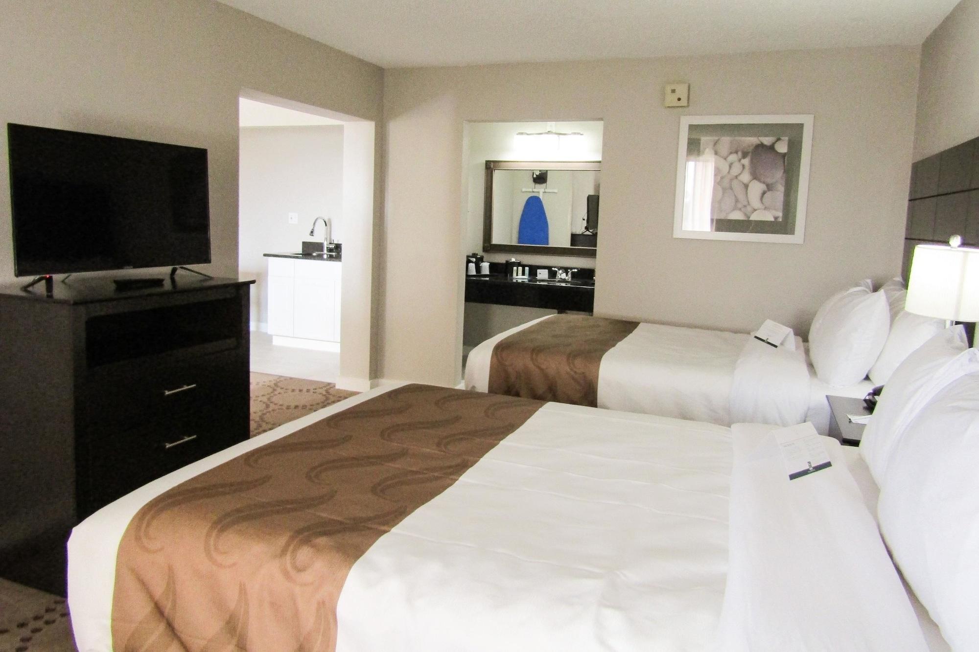 Quality Inn & Suites Kissimmee By The Lake 3* Four Corners