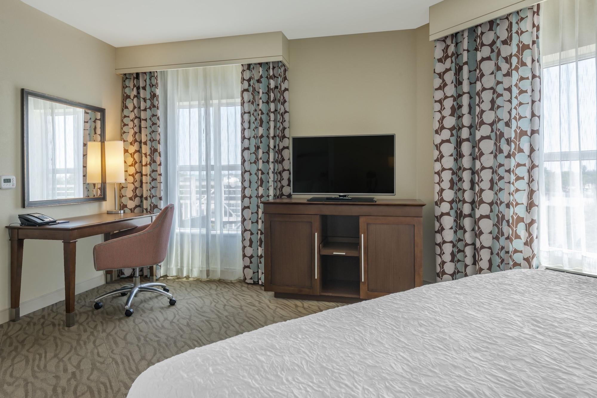 Hotel Hampton And By Hilton Vero Beach-downtown 3*