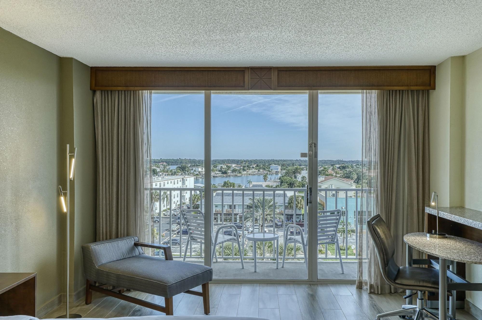 Doubletree By Hilton Tampa Bay - North Redington Resort
