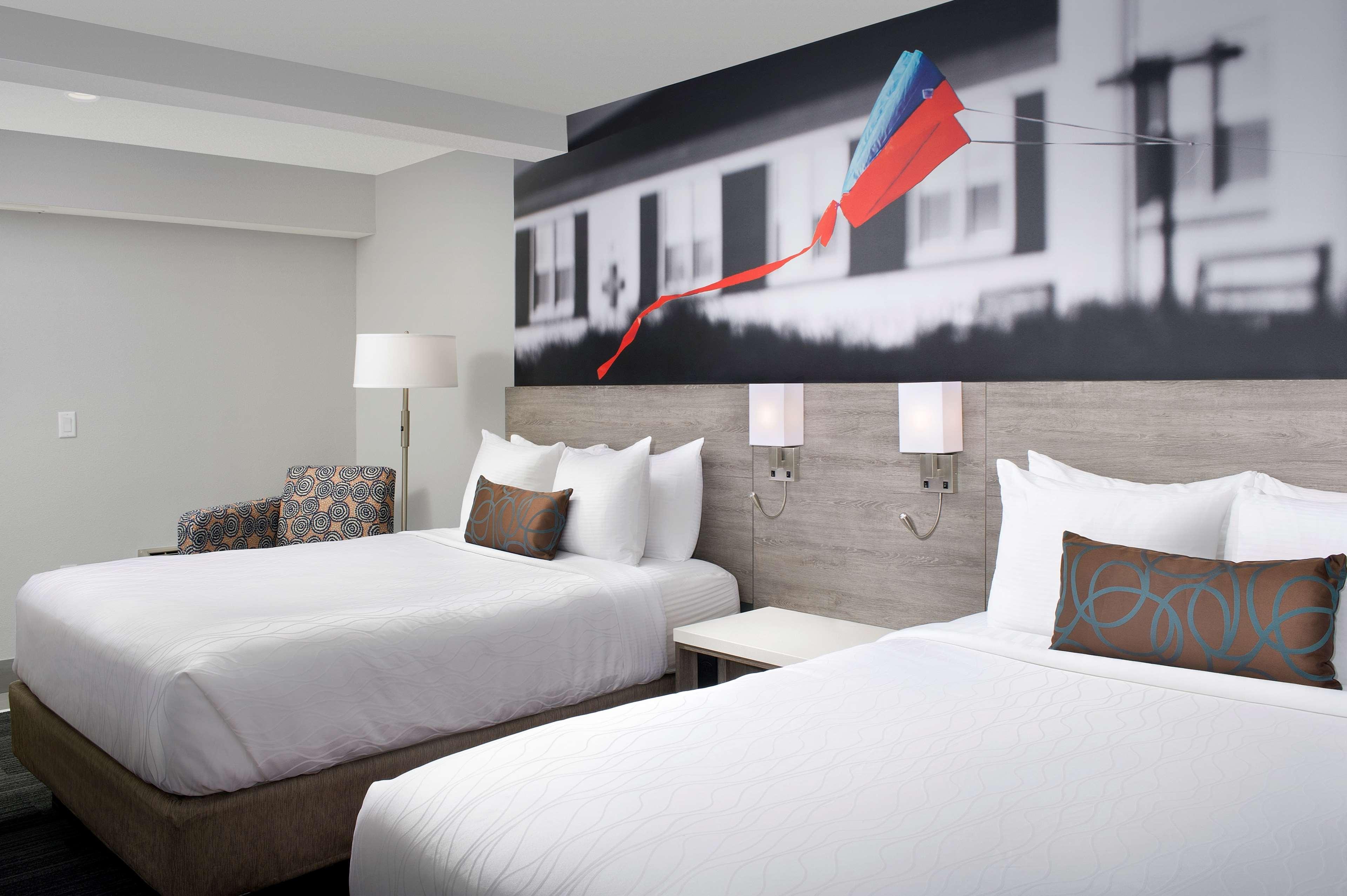 Hotel Western Oceanfront 3*