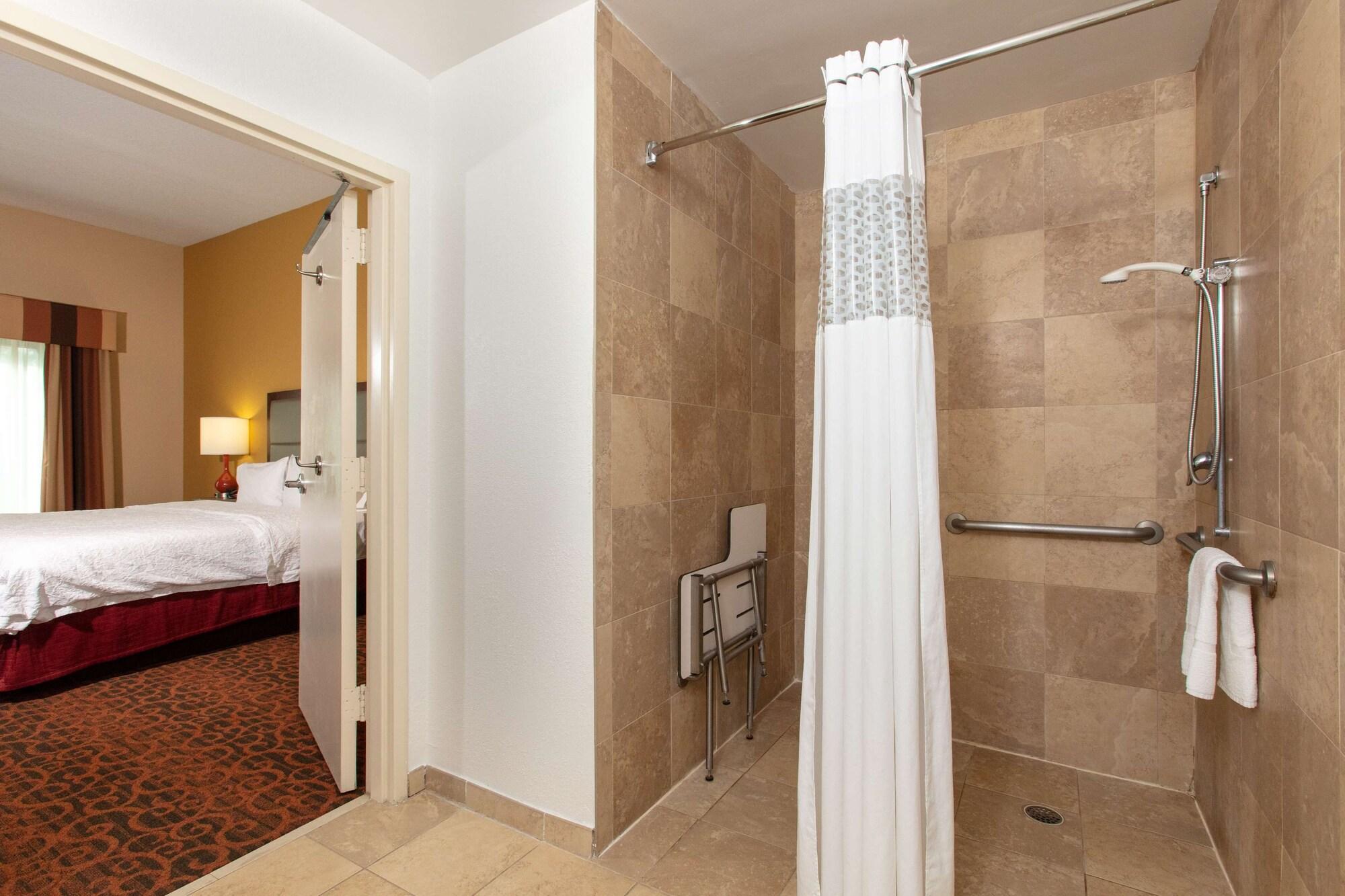 Hotel Hampton & Jacksonville-airport 3*