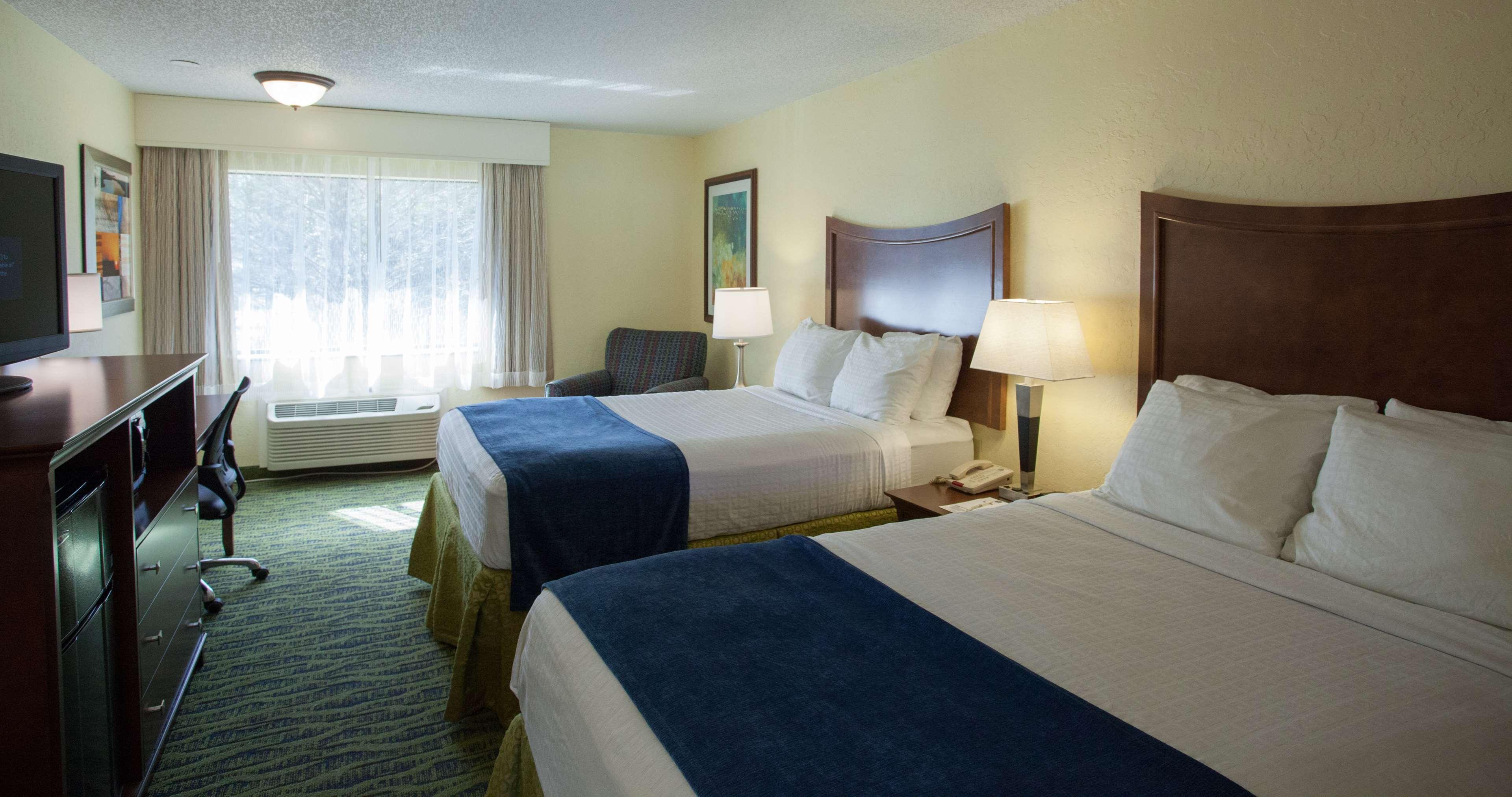 Paddletail Waterfront Lodge, Trademark Collection By Wyndham Resort 3*