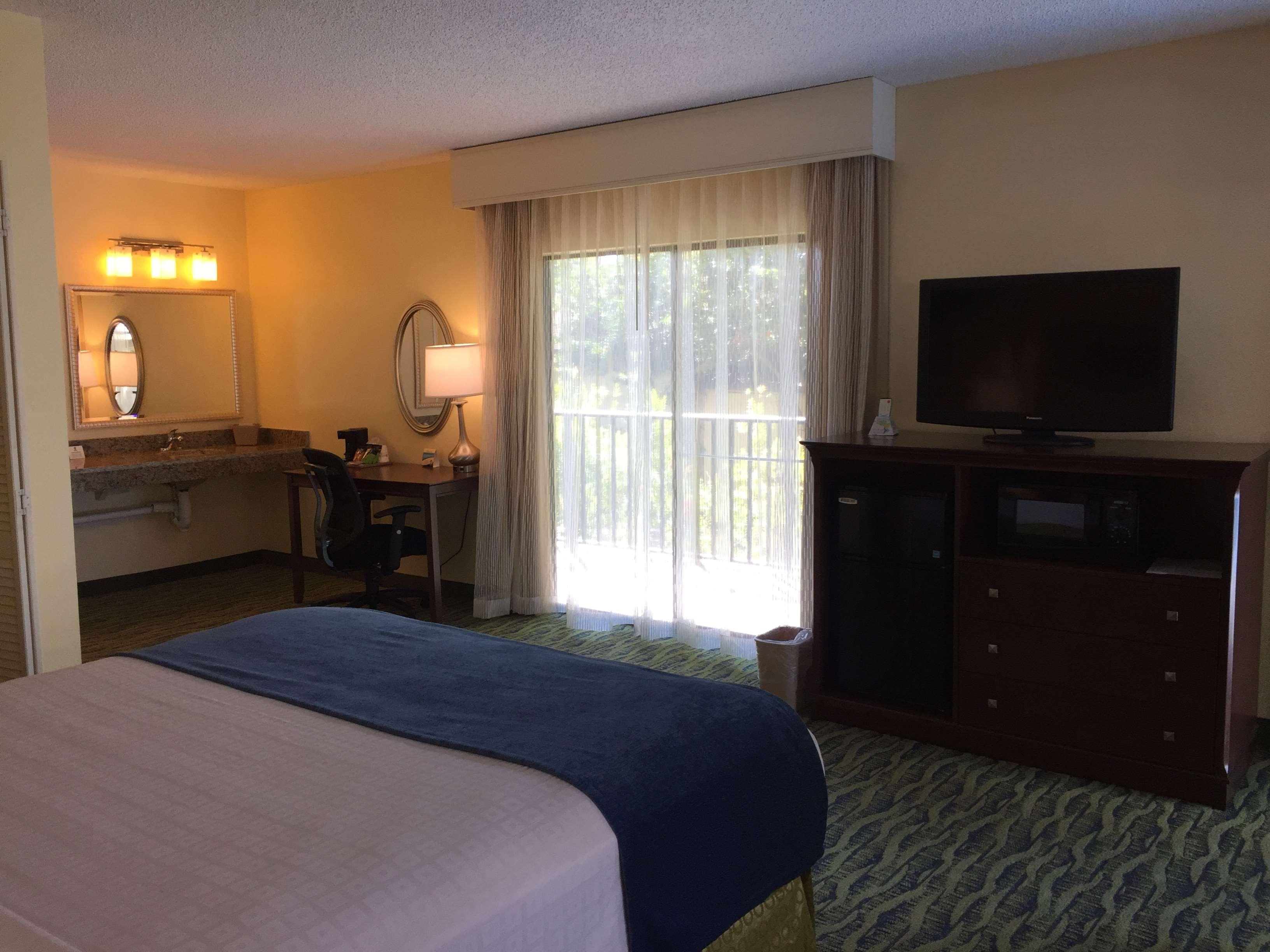 Paddletail Waterfront Lodge, Trademark Collection By Wyndham Resort