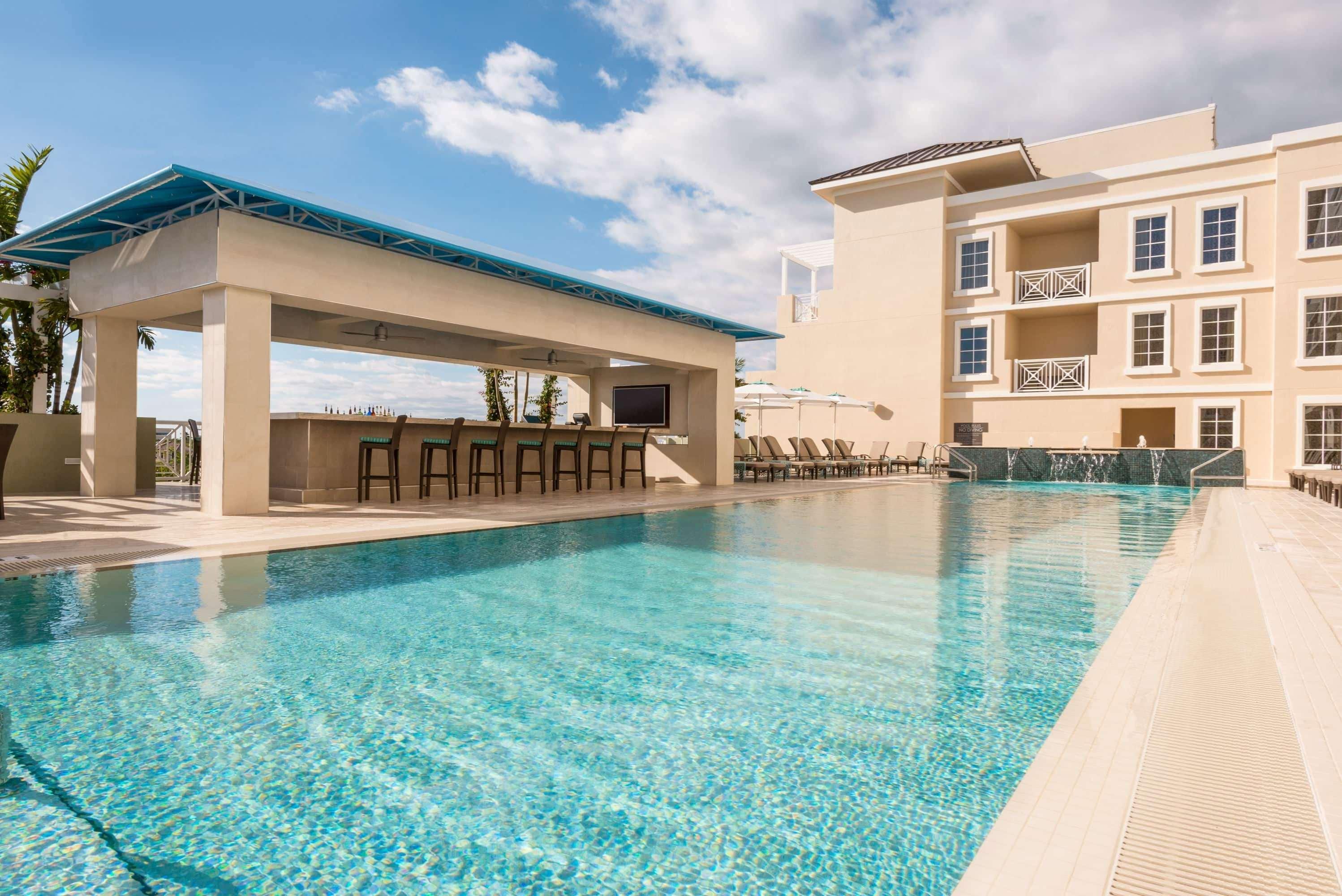Hotel Wyndham Grand At Harbourside Place 4*