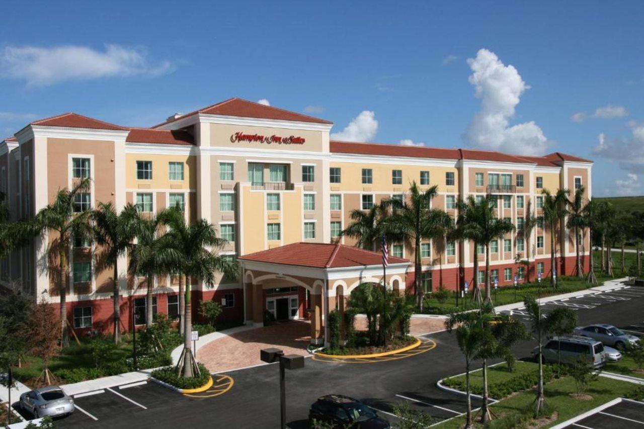 Hampton & Lauderdale - Hotel 3*