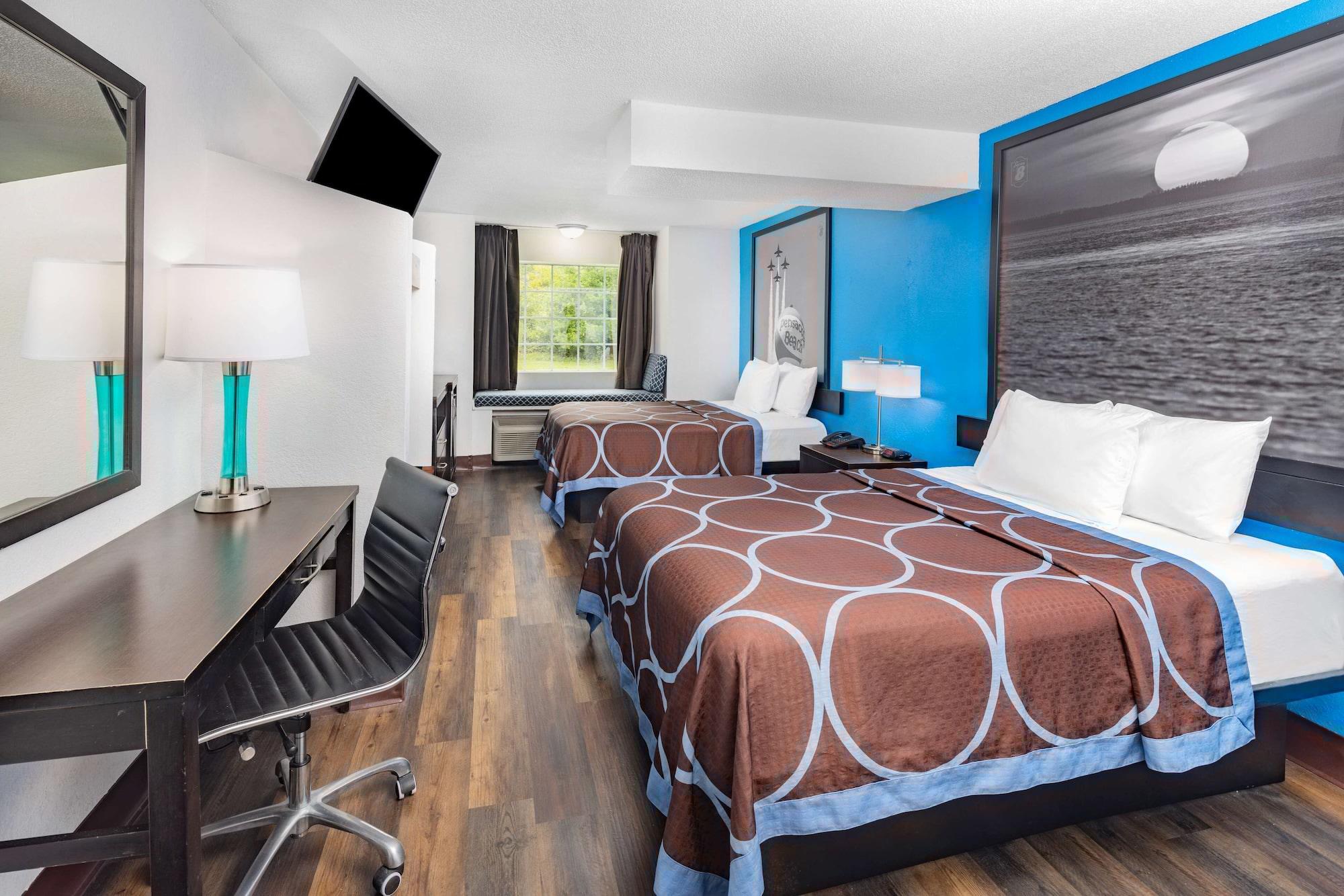 Super 8 By Wyndham Pensacola