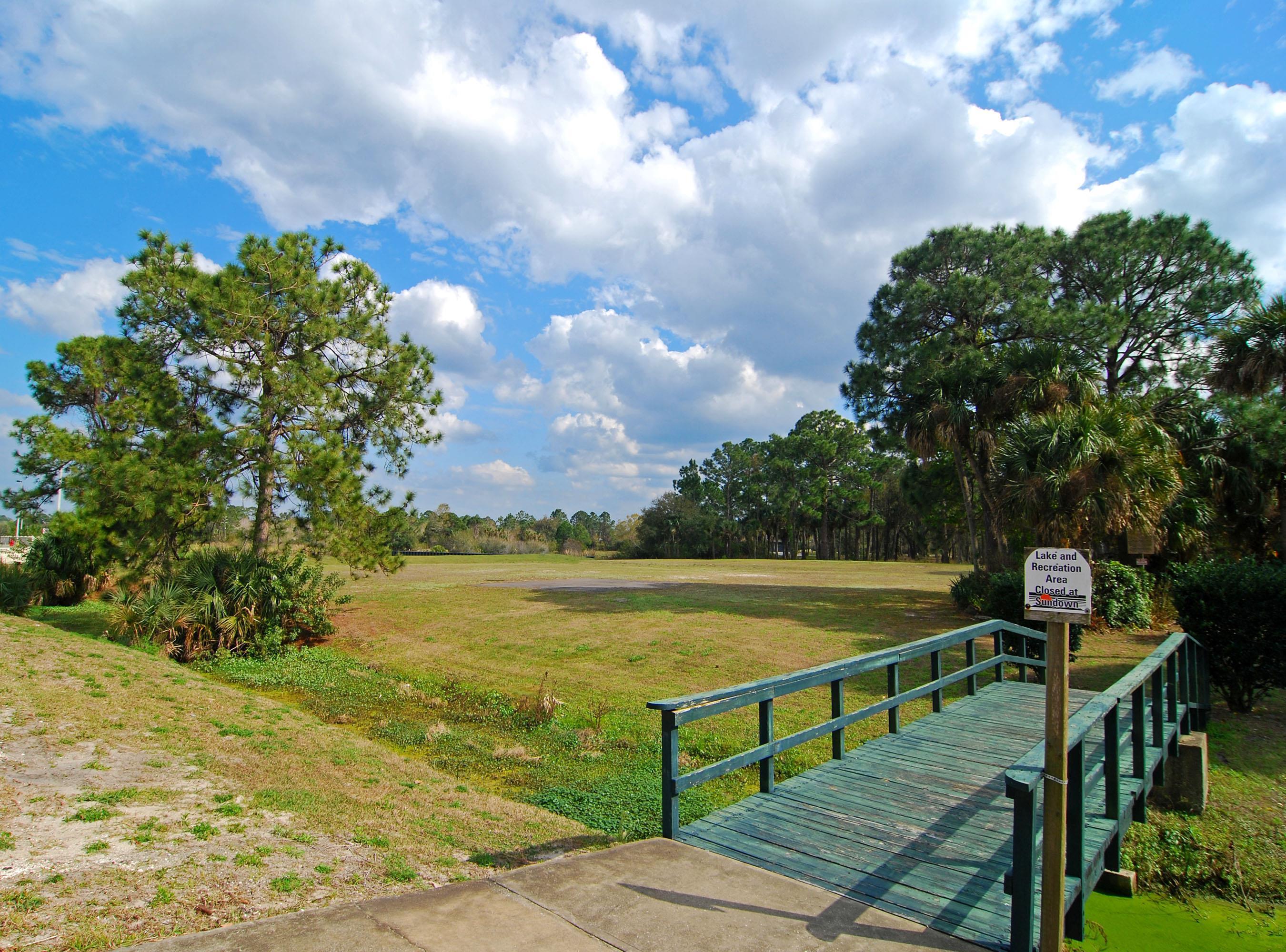 Western Space Shuttle 3* Titusville