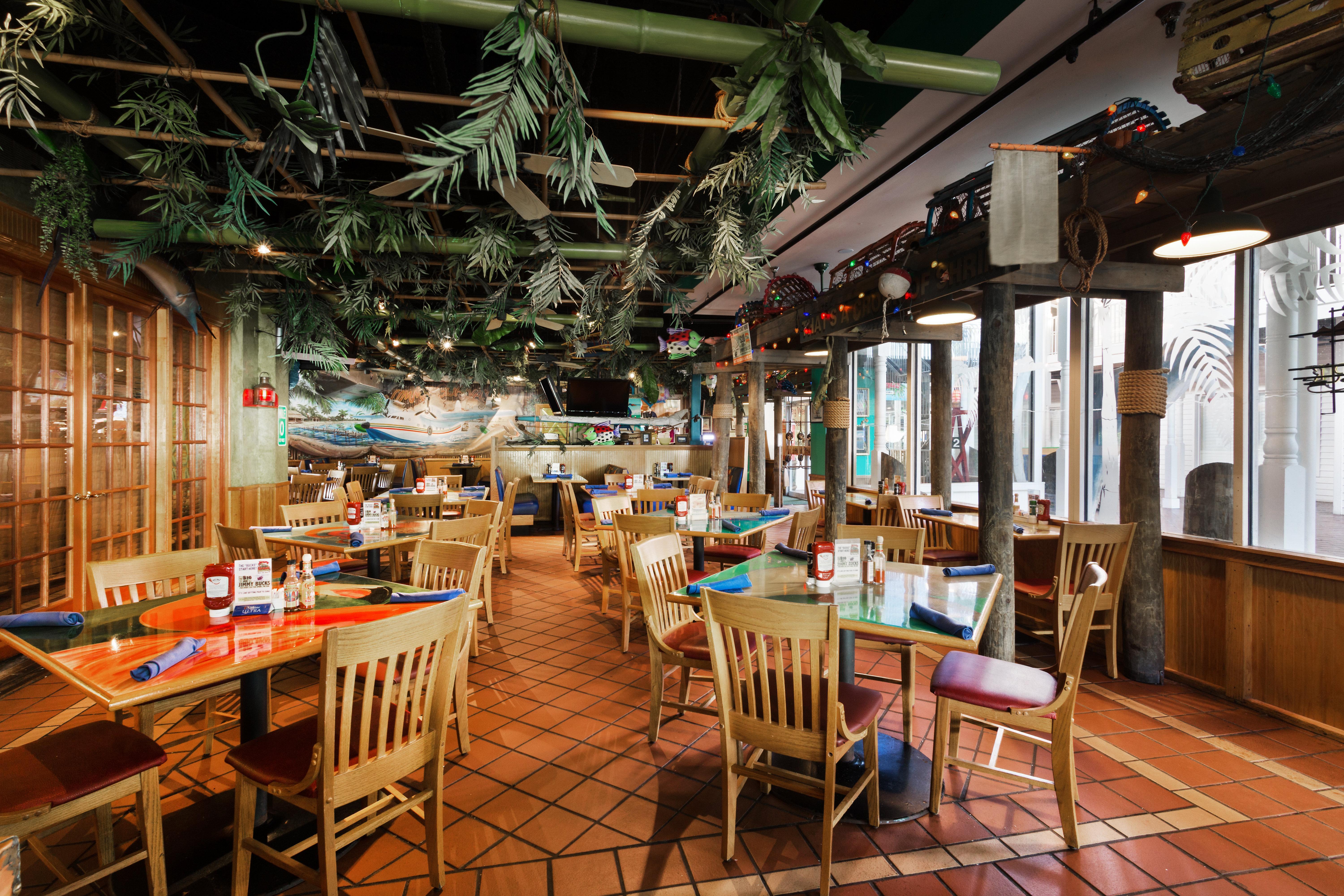 & Clearwater S-harbourside 3*