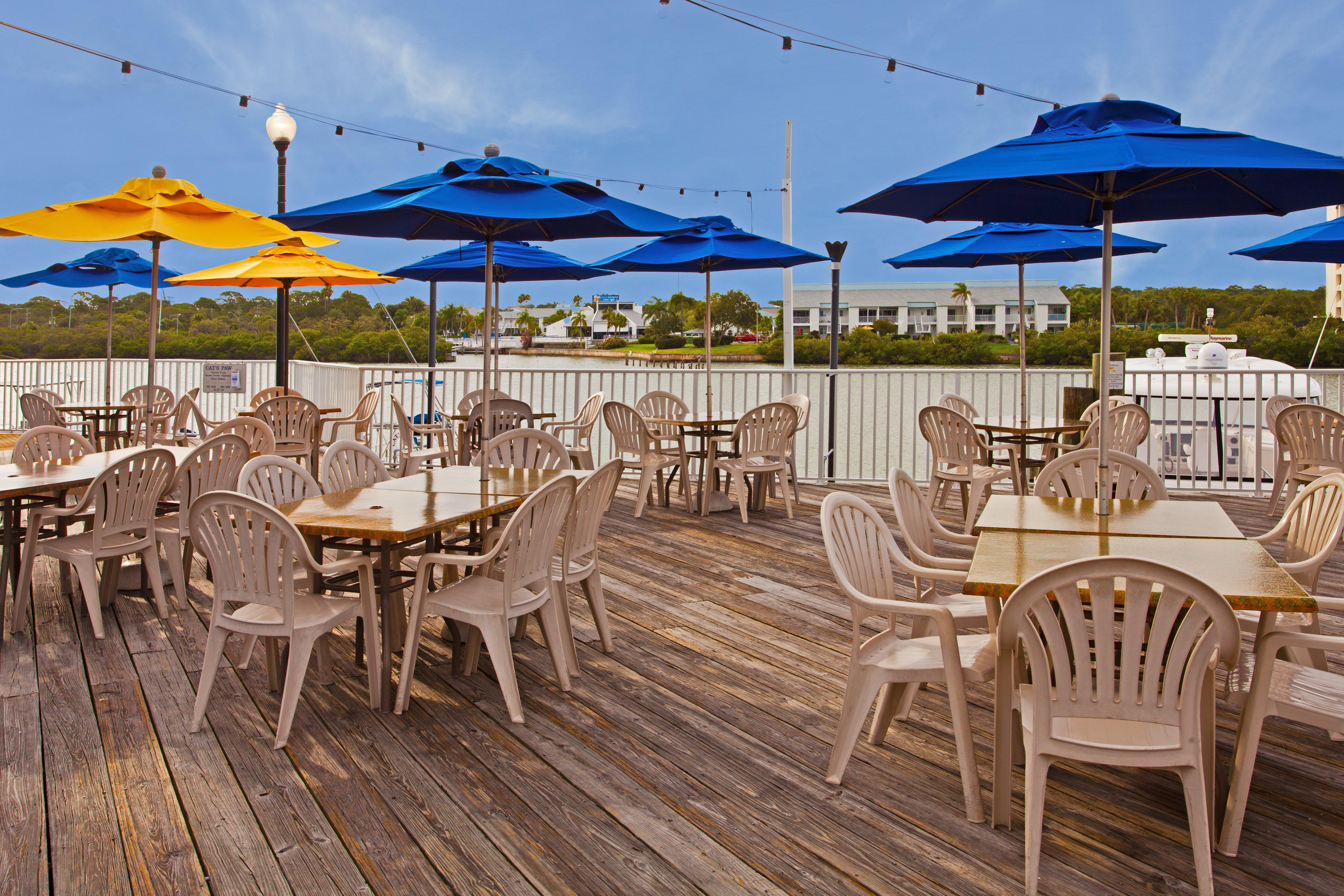 & Clearwater S-harbourside 3*
