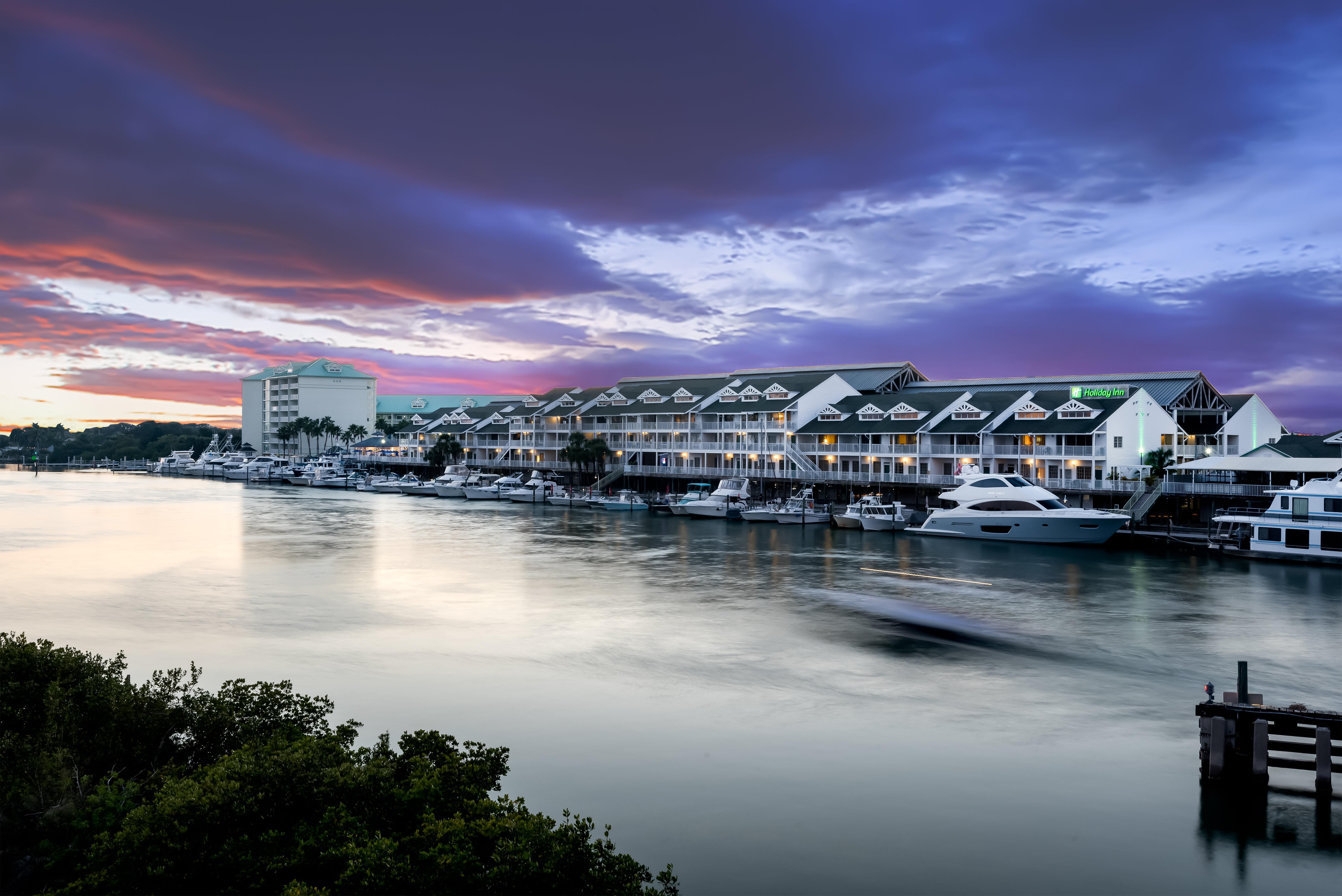 Resort & Clearwater S-harbourside Clearwater Beach