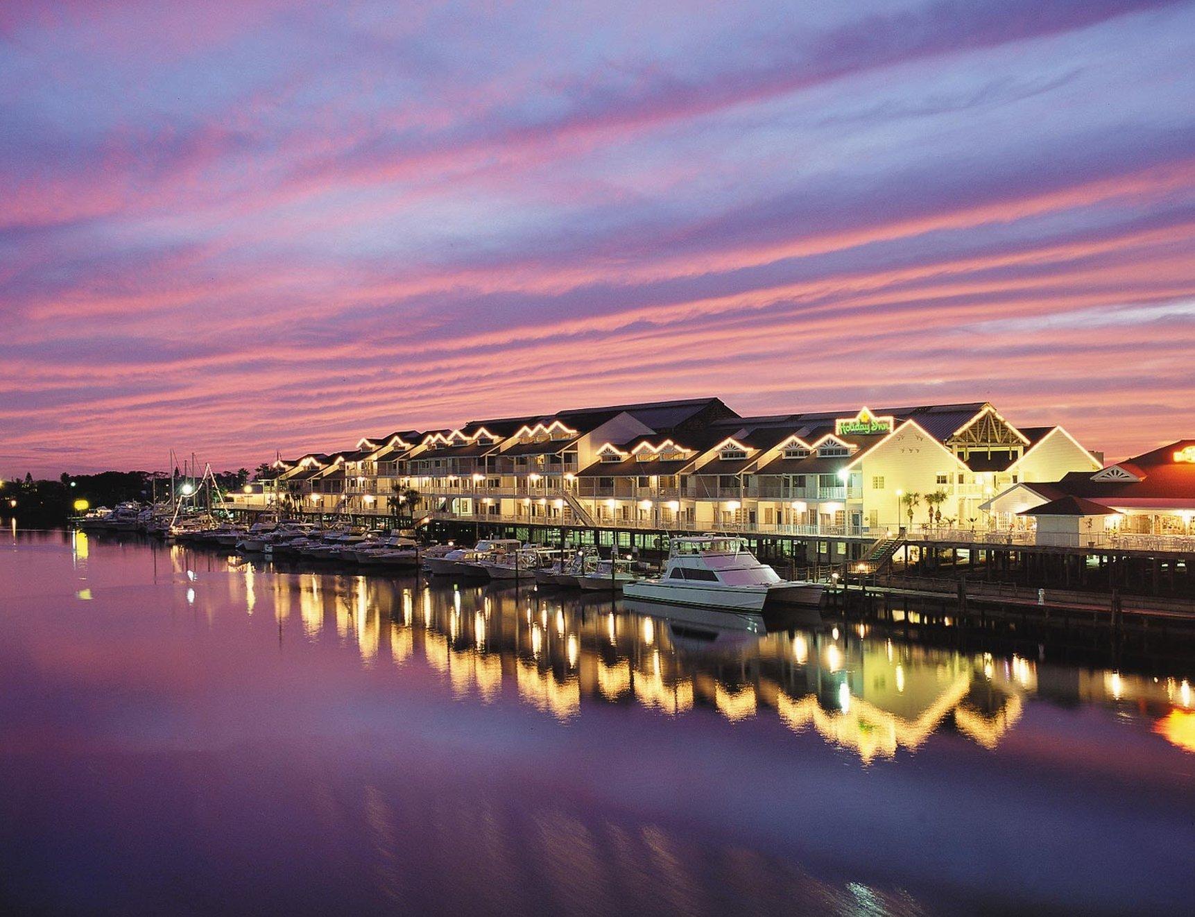 & Clearwater S-harbourside