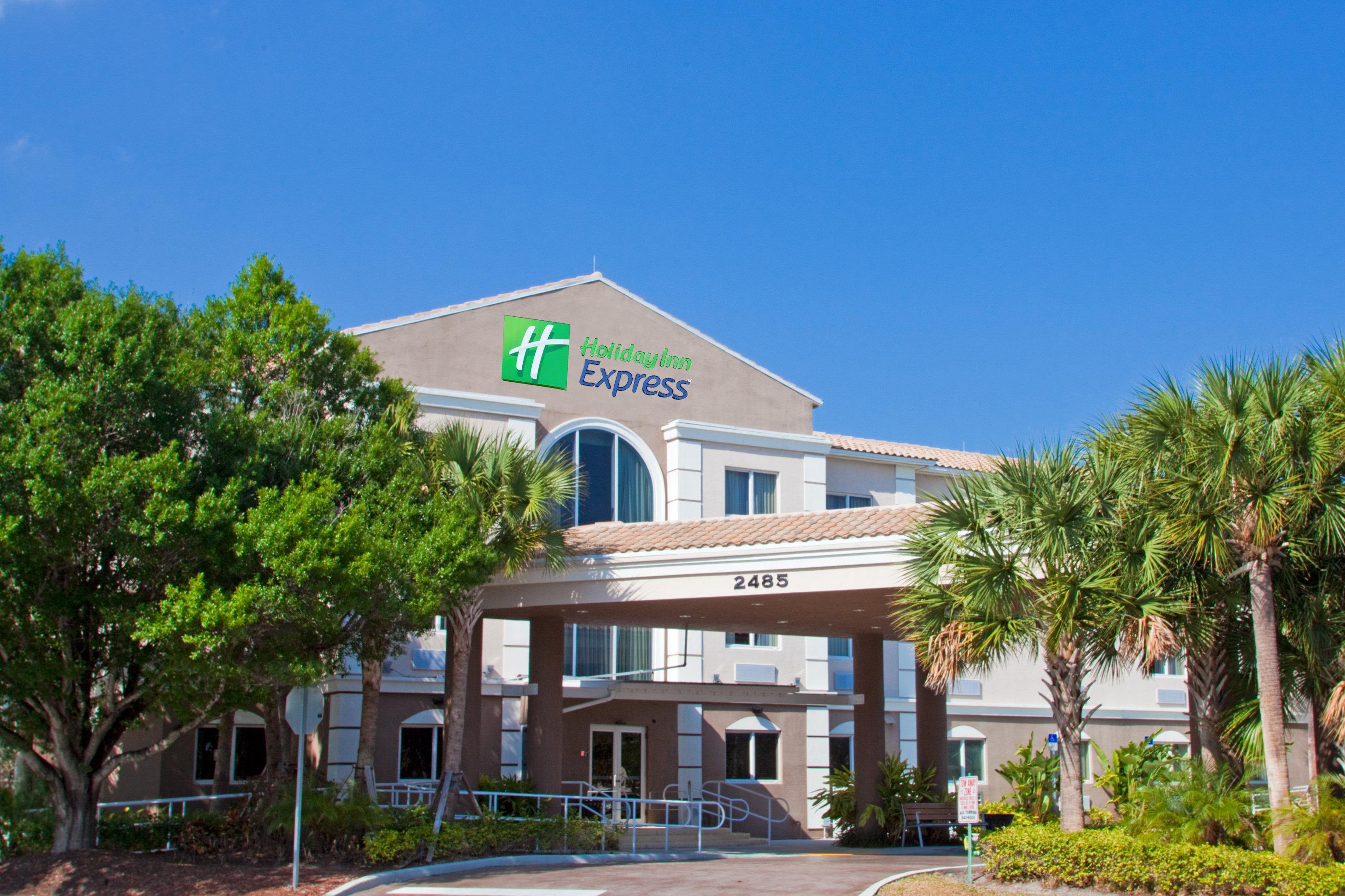 Express West Palm Metrocentre By Ihg Inn West Palm Beach