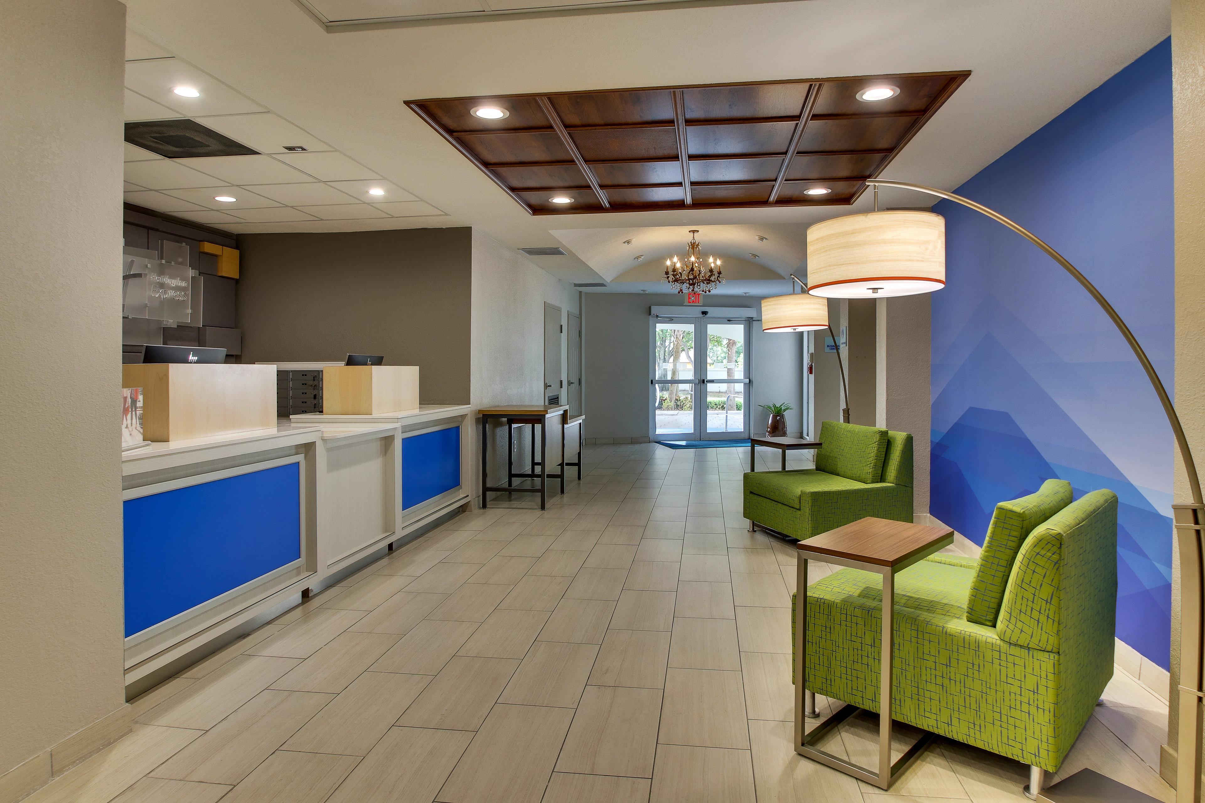 Express West Palm Metrocentre By Ihg Inn