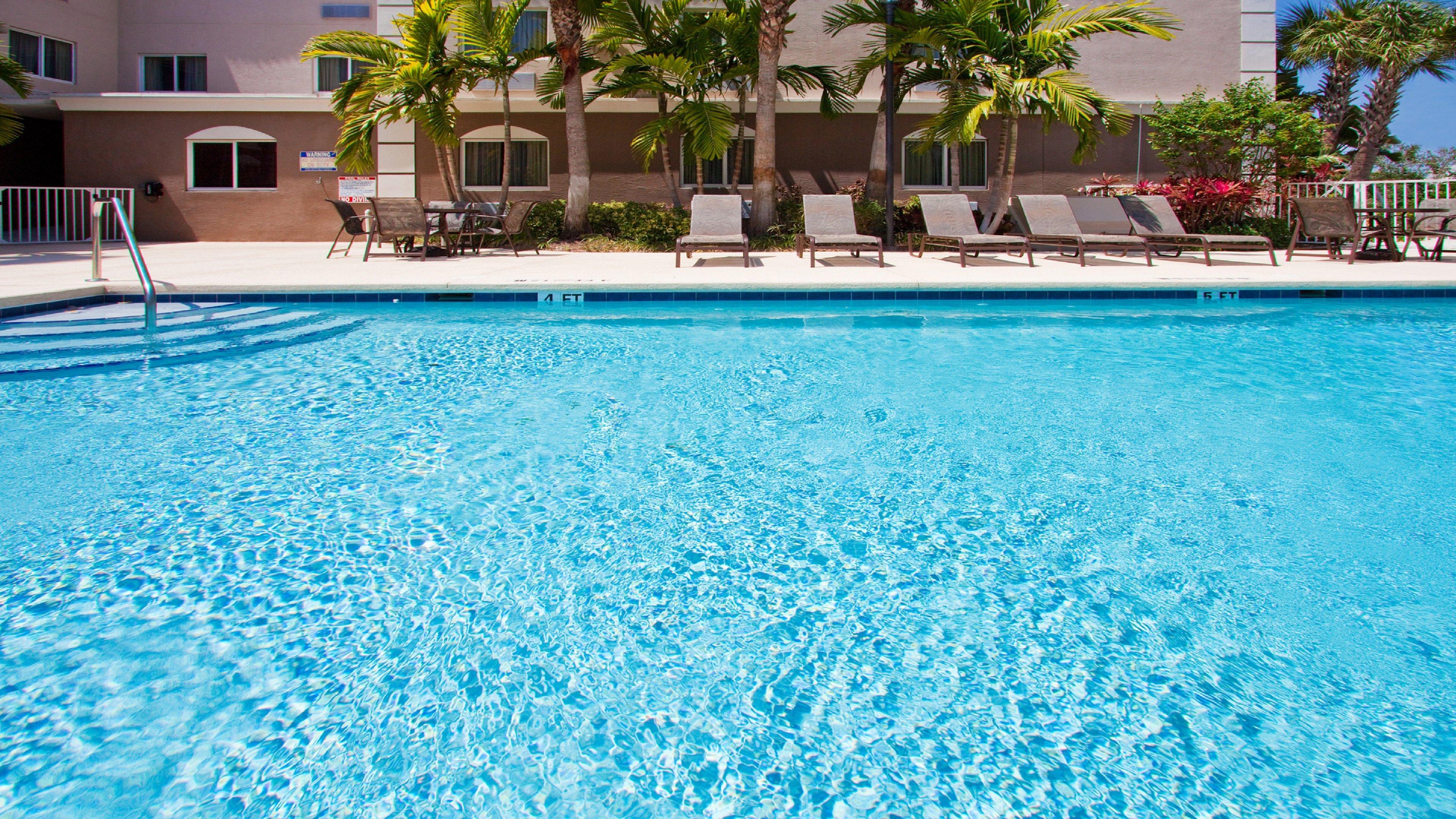 Express West Palm Metrocentre By Ihg