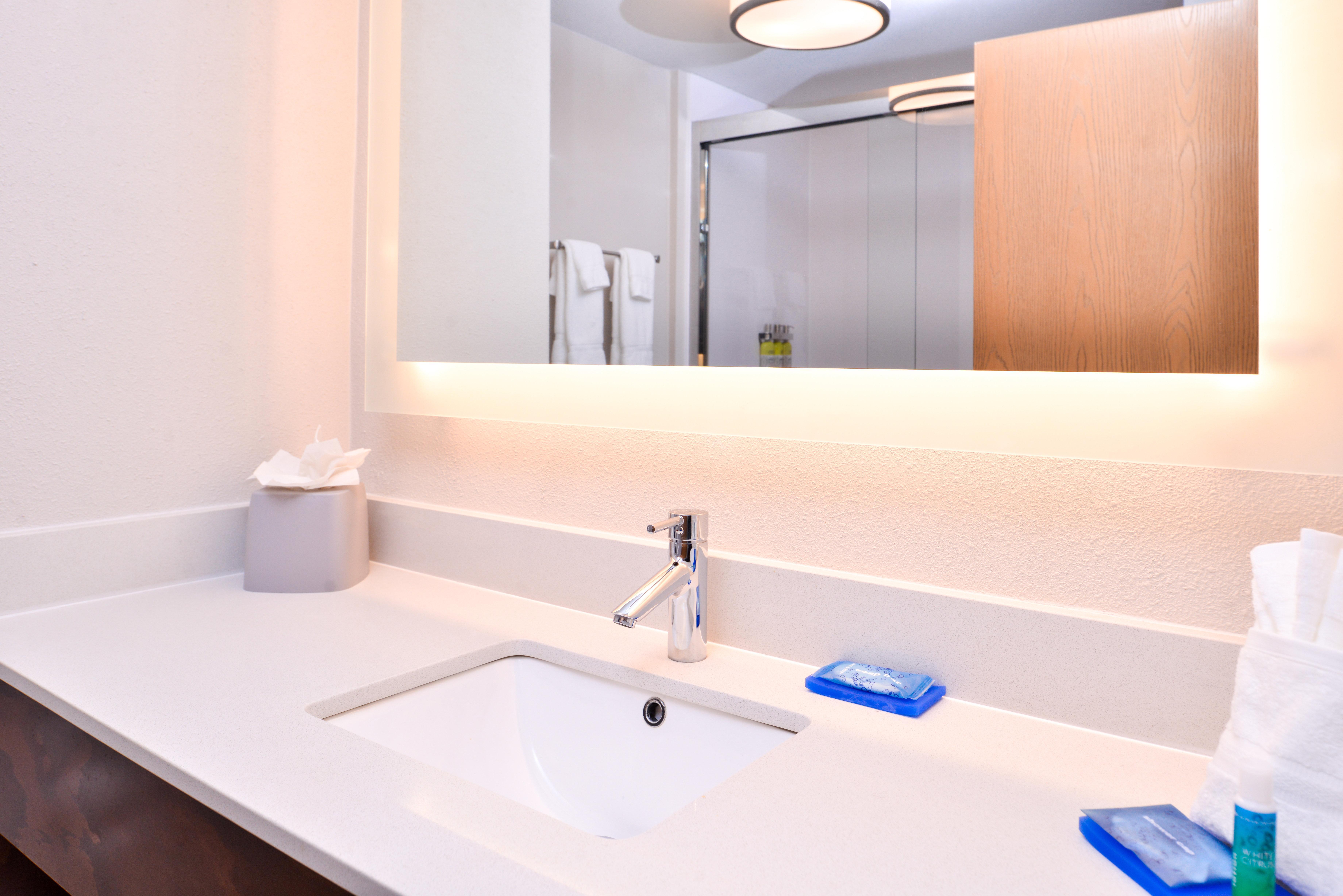 Express & Tampa-anderson Road-veterans Exp By Ihg Tampa