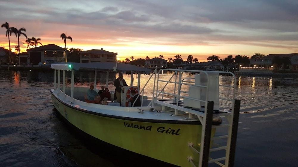 Hotel Sands Harbor And Marina Pompano Beach
