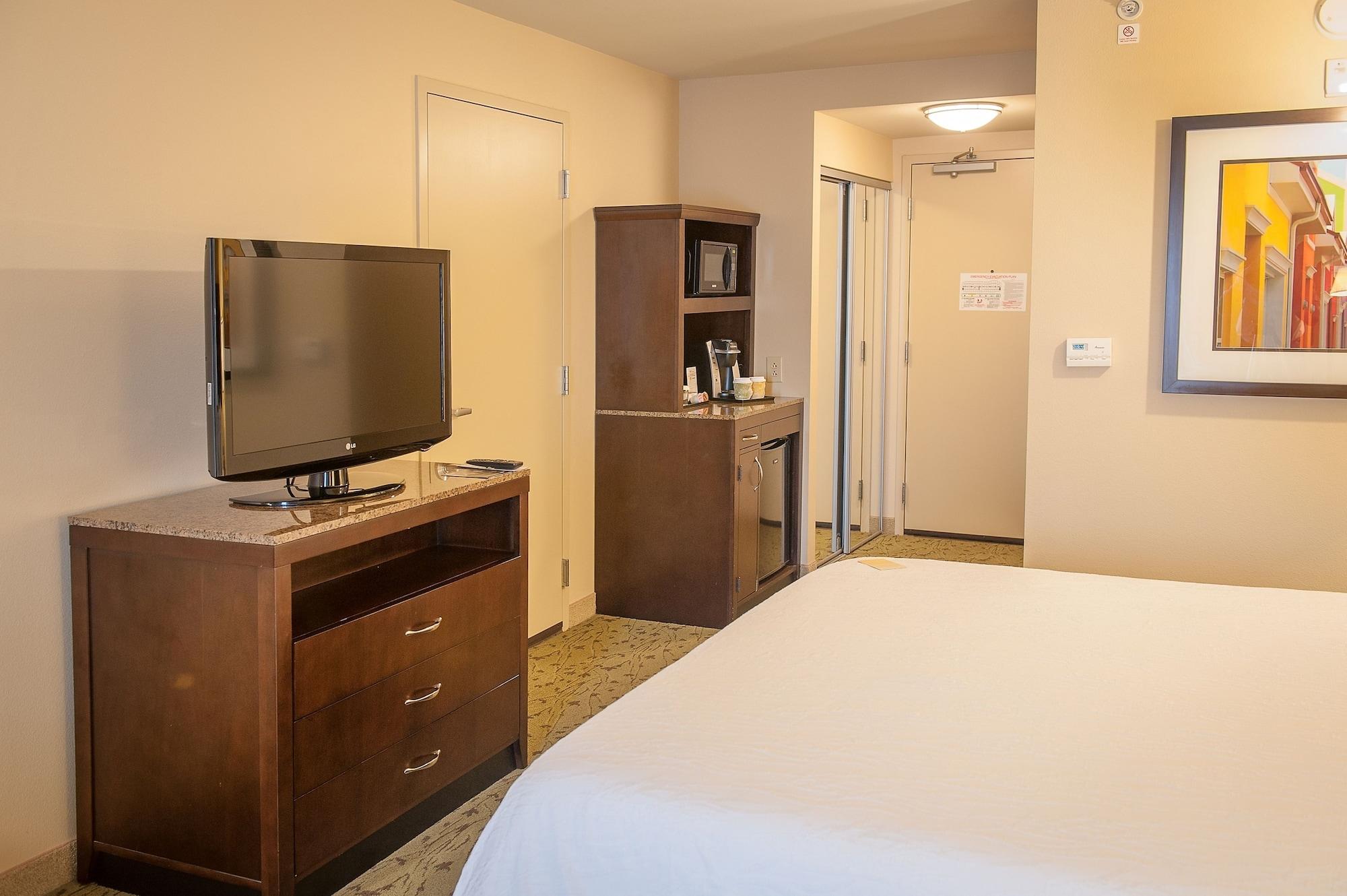 Hilton Garden Airport/medical Center Hotel 3*