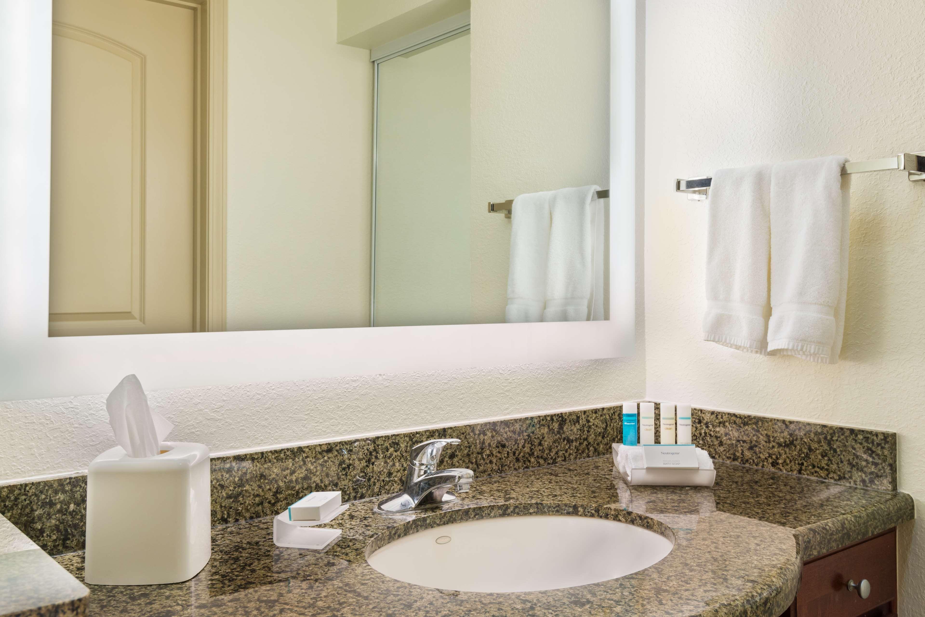 Hotel Homewood By Hilton Jacksonville-south/st. Johns Ctr. 3*