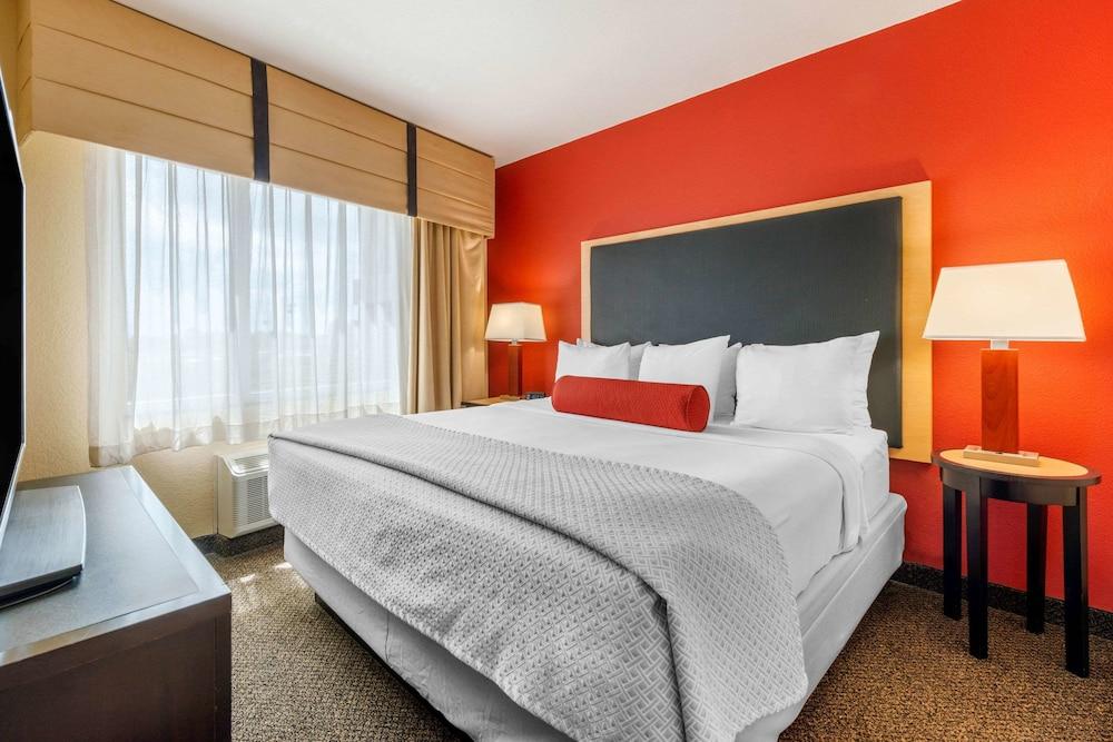 Hotel Cambria Ft Lauderdale, Airport South & Cruise Port Dania Beach