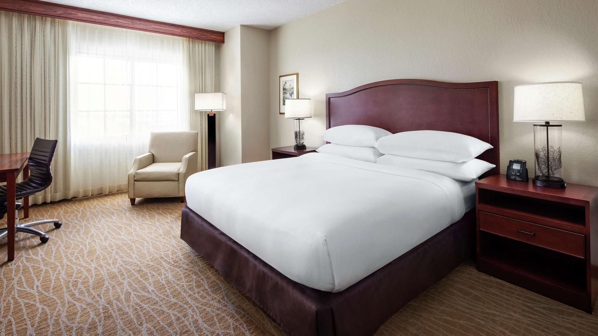 Doubletree By Hilton - Sawgrass Mills