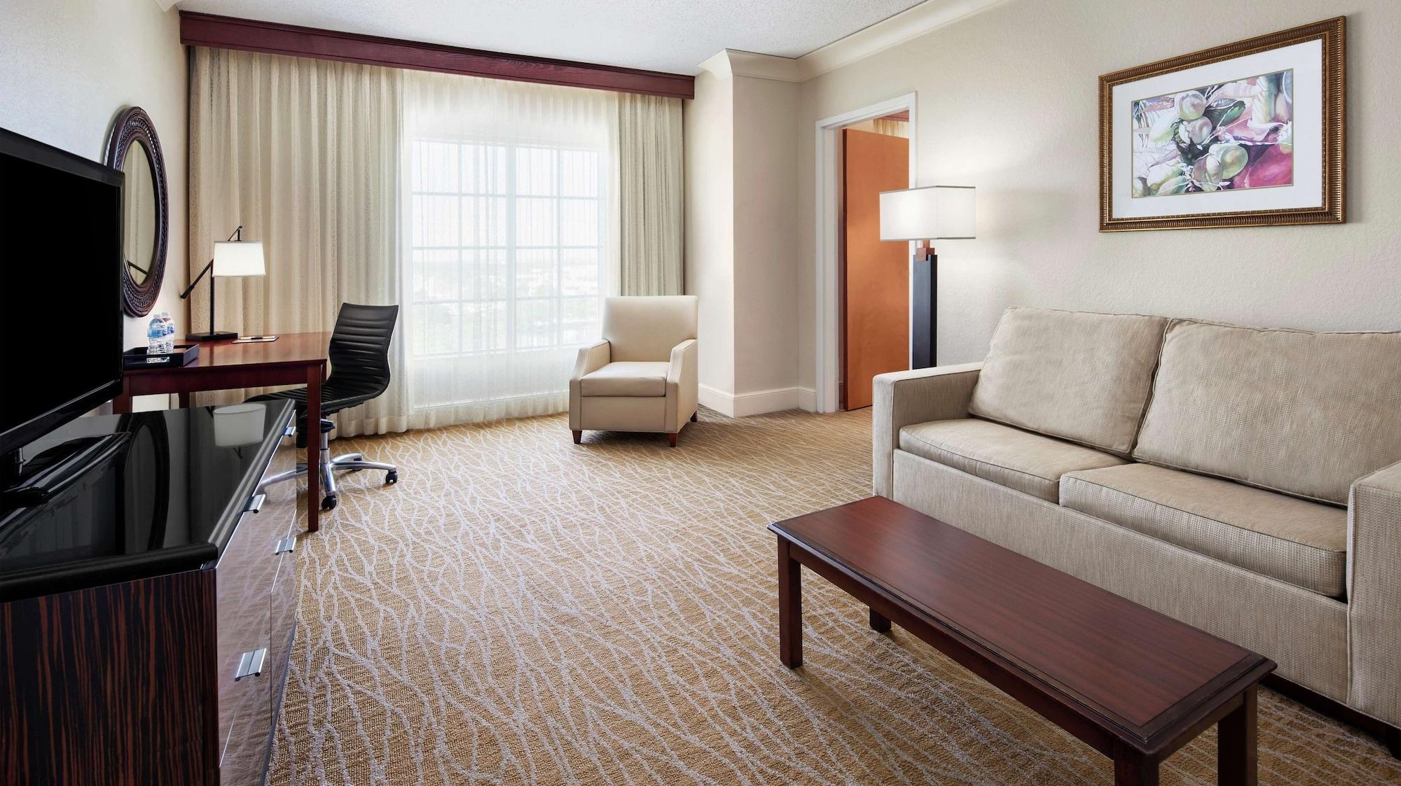 Doubletree By Hilton - Sawgrass Mills Hotel