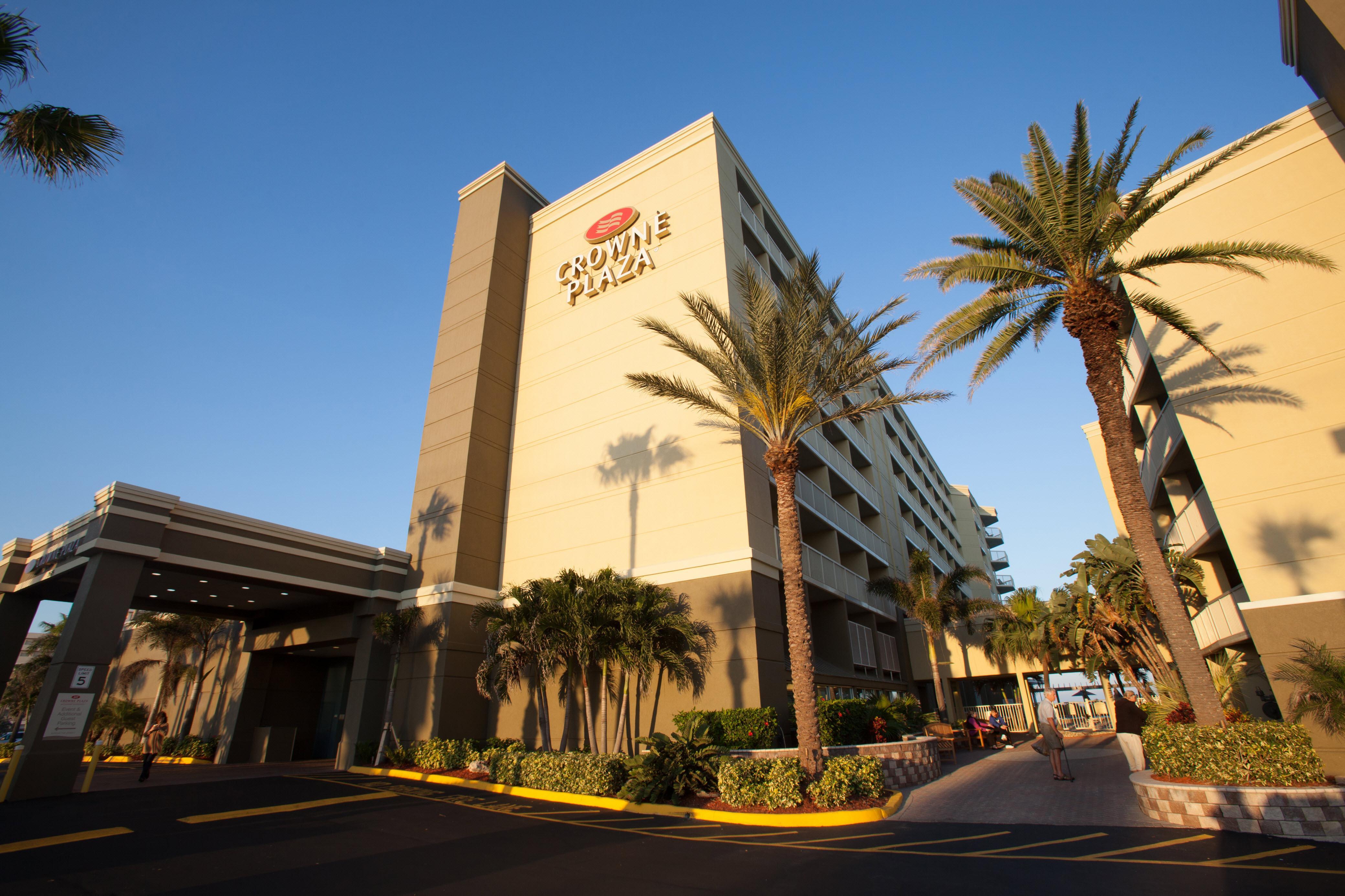 Crowne Plaza Melbourne-oceanfront By Ihg 3*