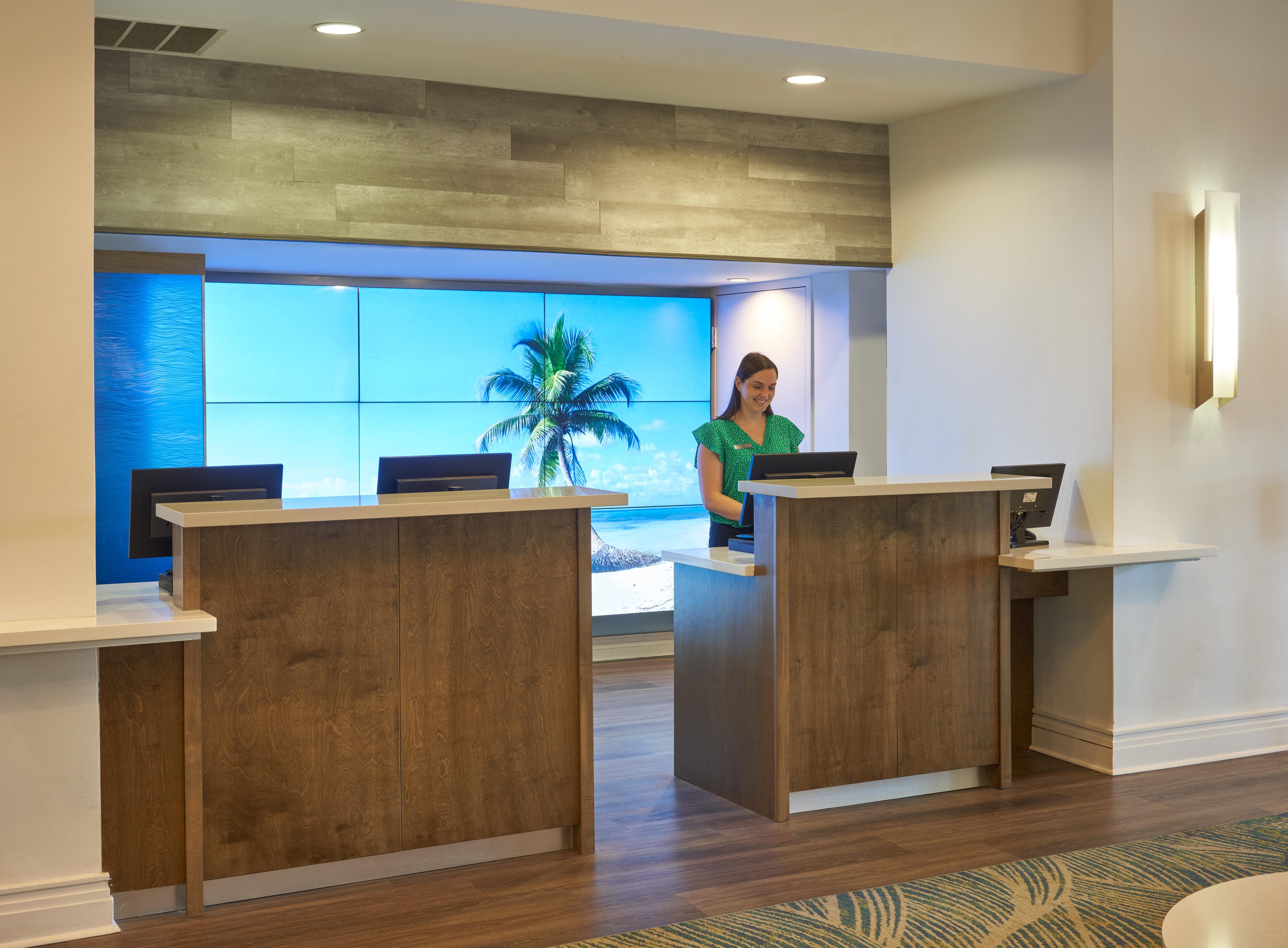 Crowne Plaza Melbourne-oceanfront By Ihg Resort