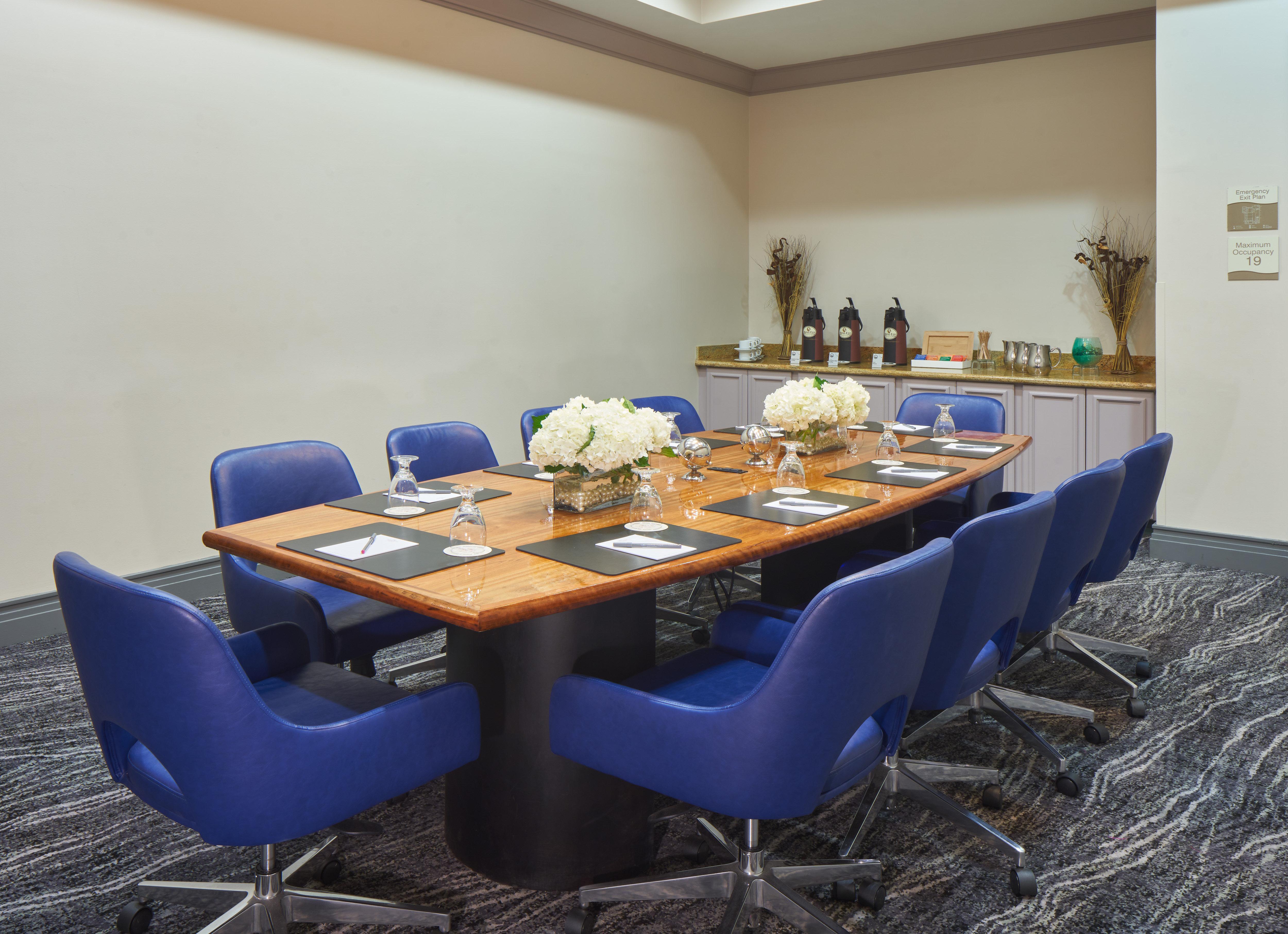 Resort Crowne Plaza Melbourne-oceanfront By Ihg Melbourne