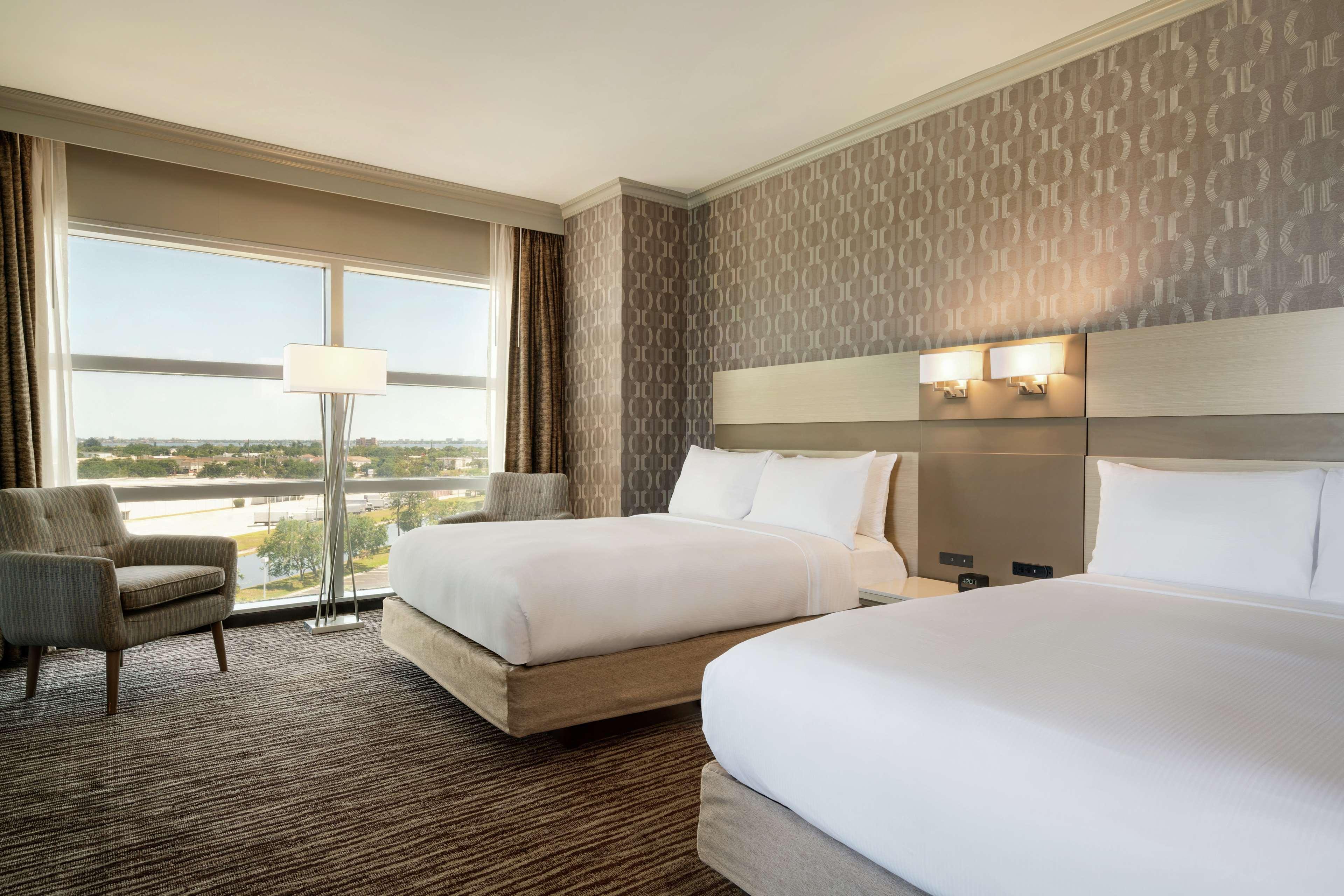 Hilton Melbourne, Fl 3*