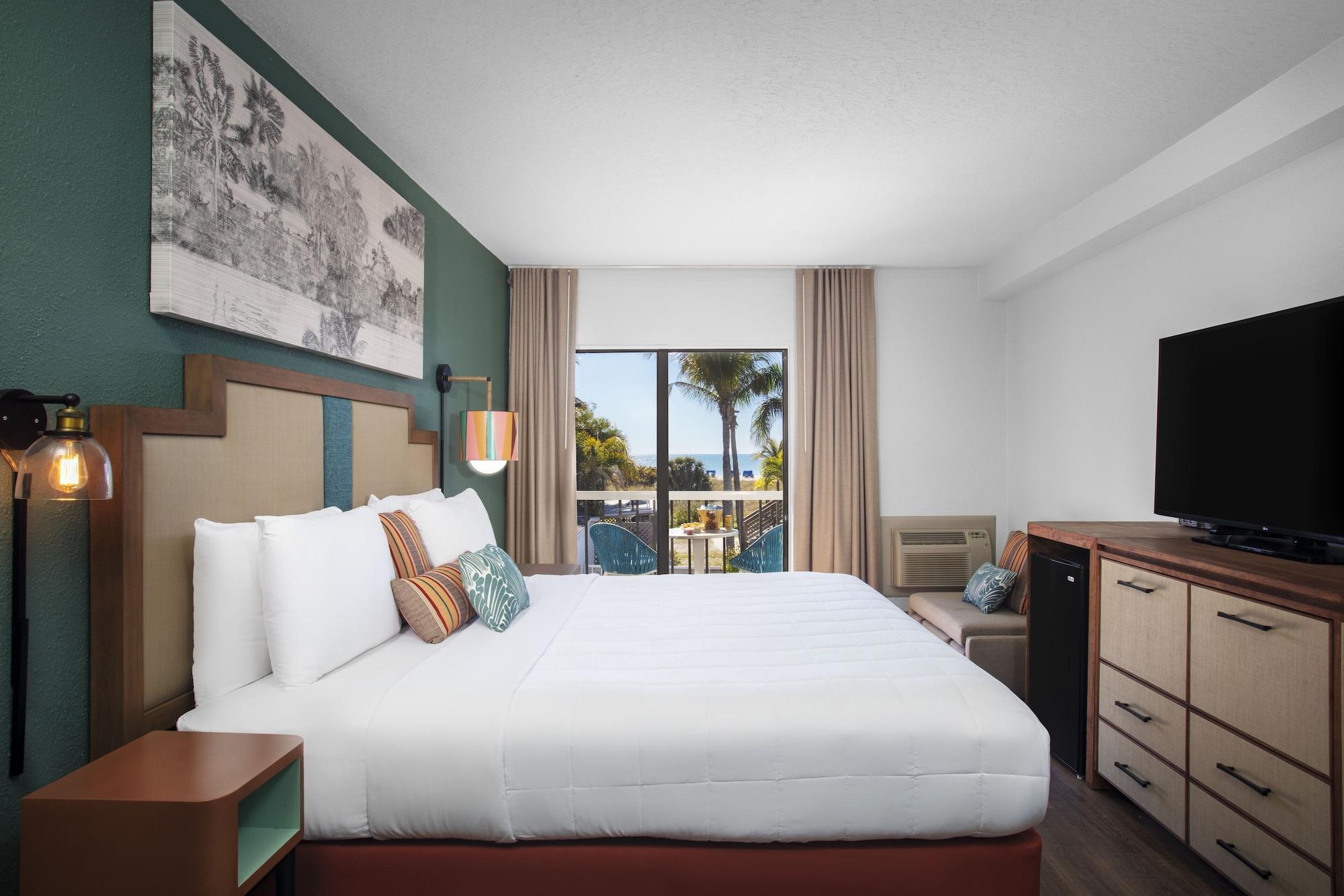 The Beachcomber St. Pete & Resort 3*