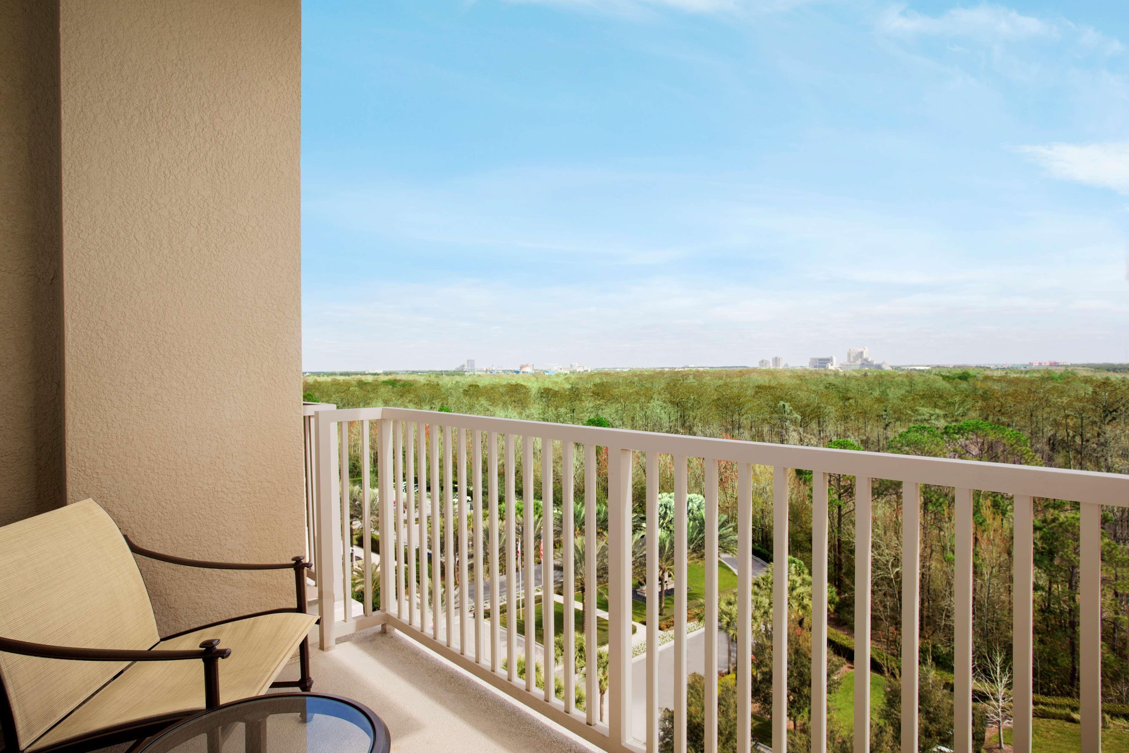 Waldorf Astoria Orlando - An Official Walt World 5* Lake Buena Vista