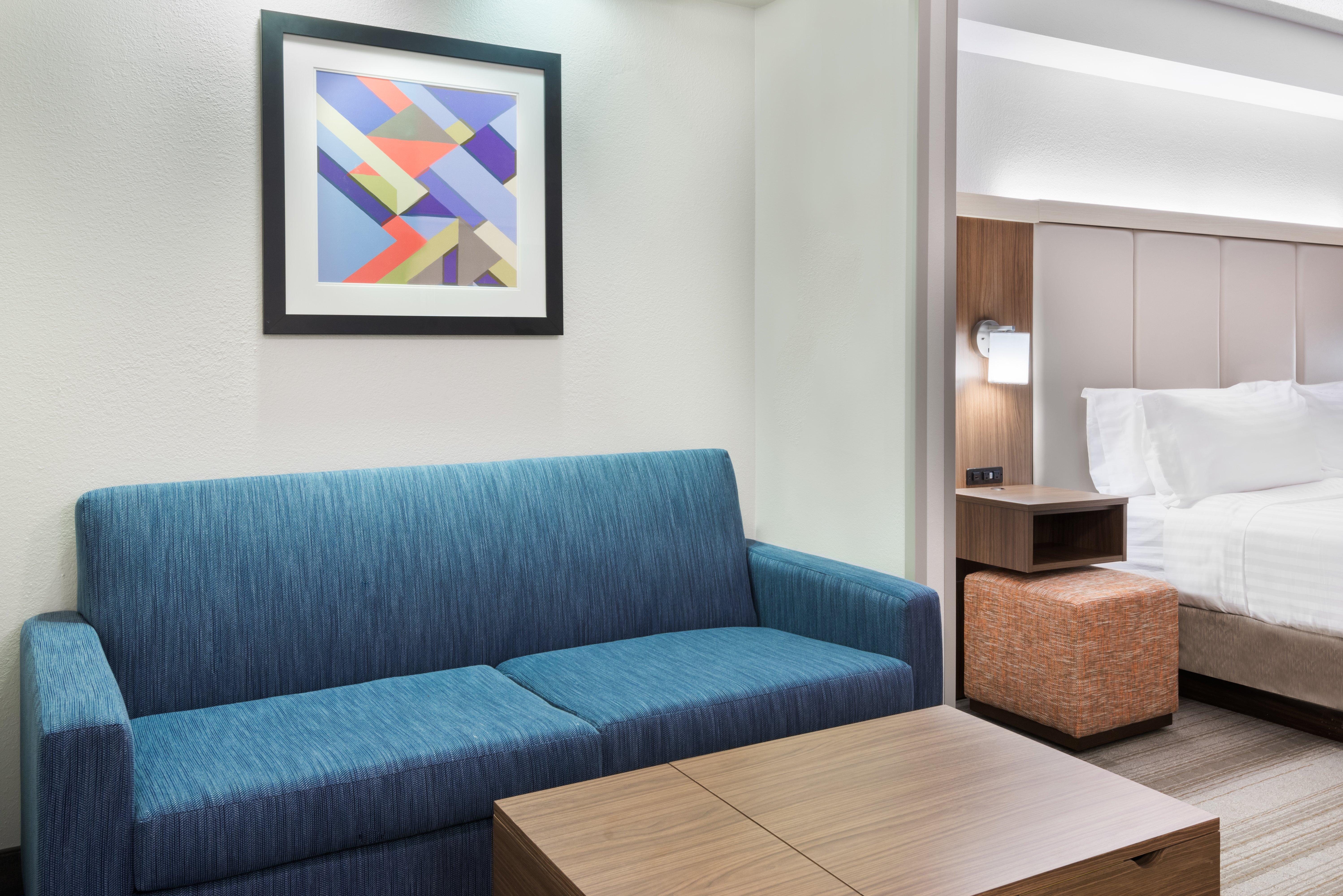 Hotel Express & - Nearest Universal By Ihg