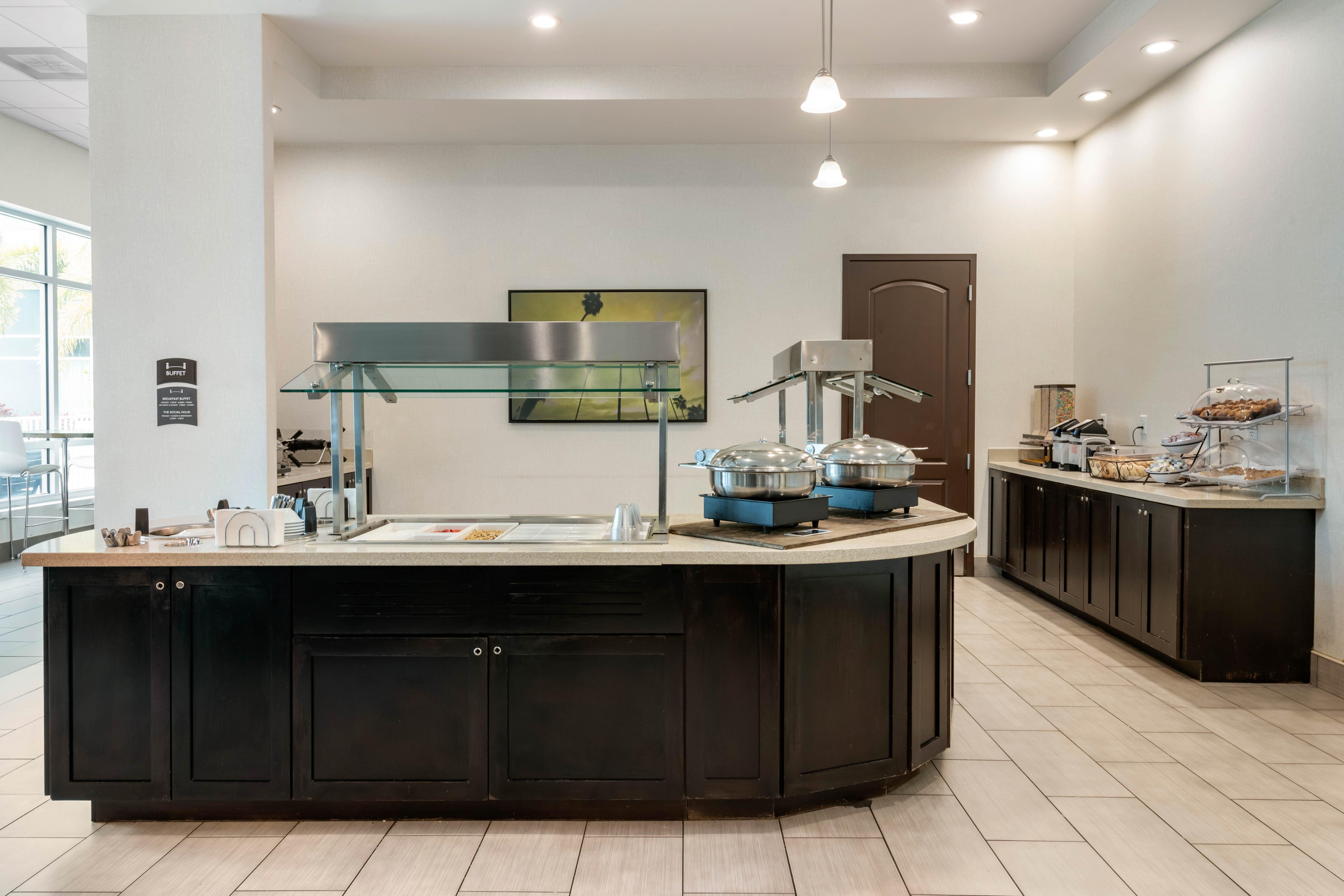 Staybridge Fl By Ihg Hotel