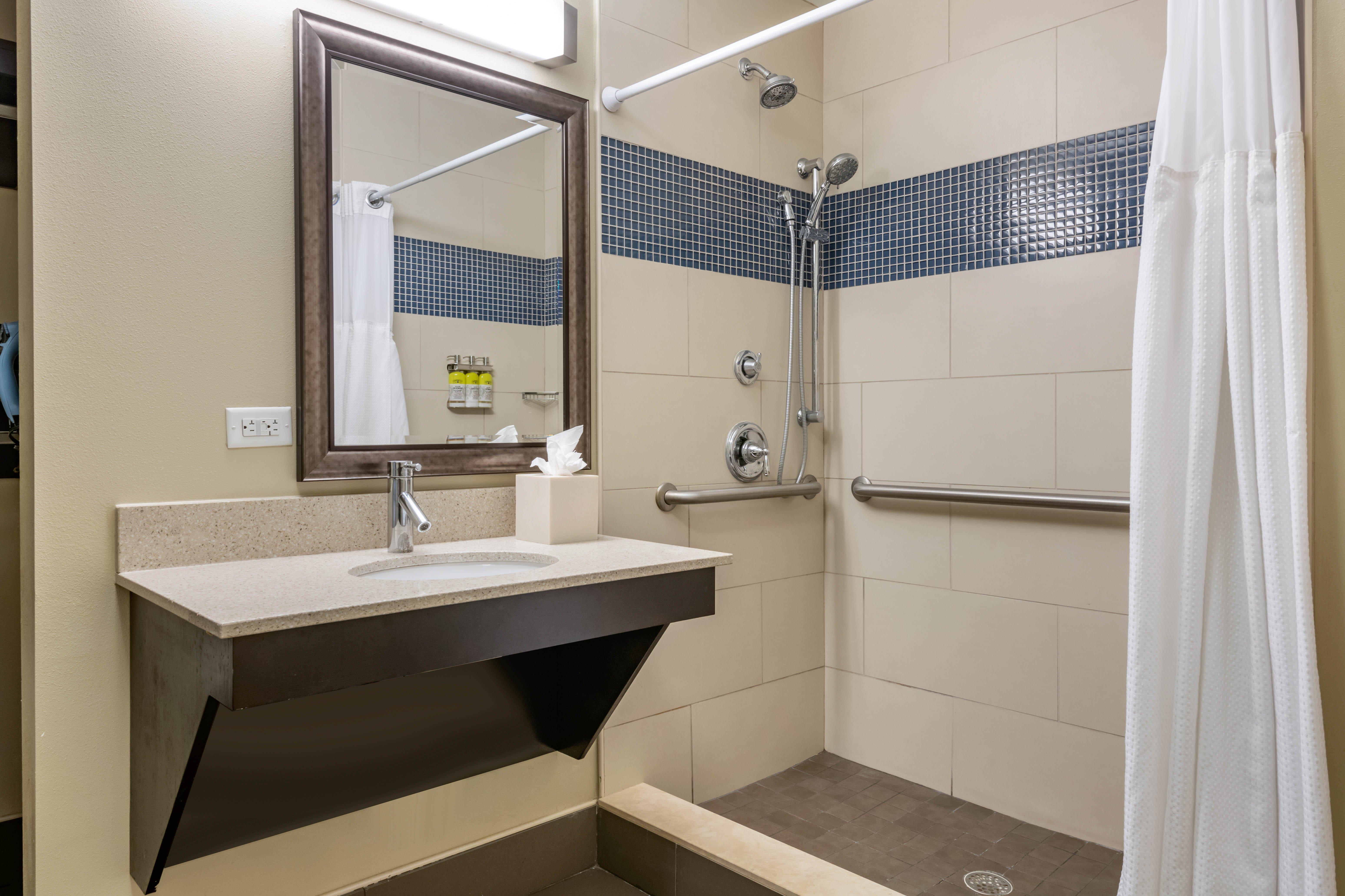 Staybridge Fl By Ihg Hotel St. Petersburg