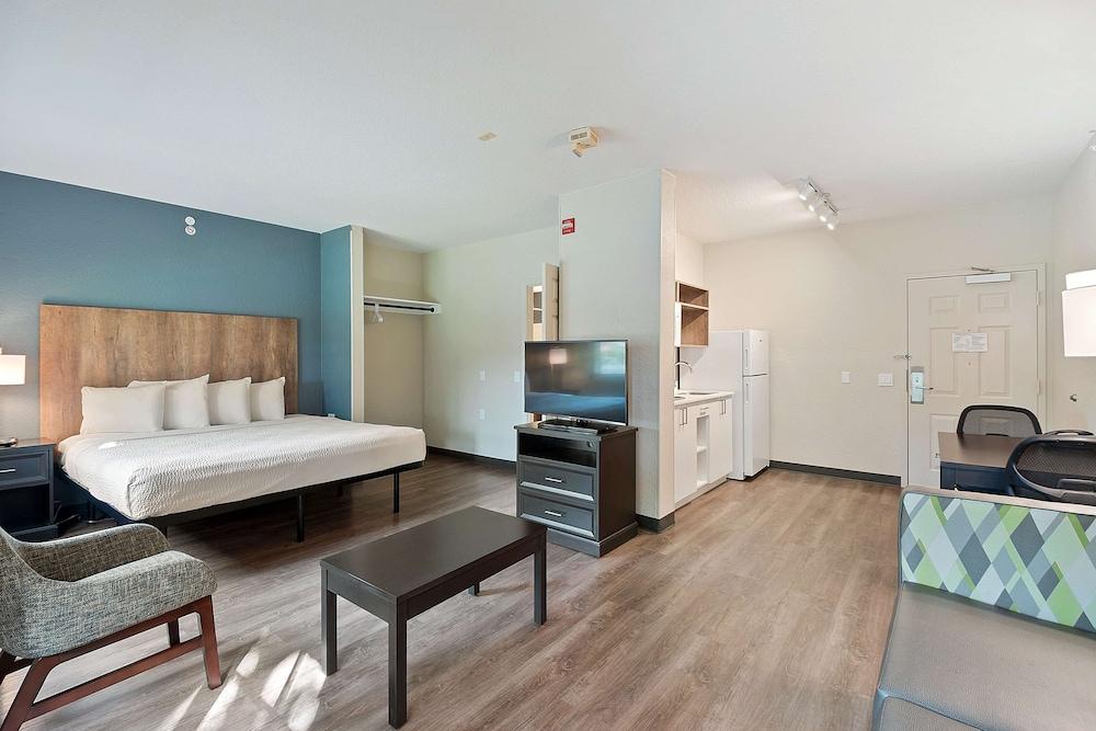 Extended America Premier - Lauderdale - Cypress Creek - Park North Hotel 2*