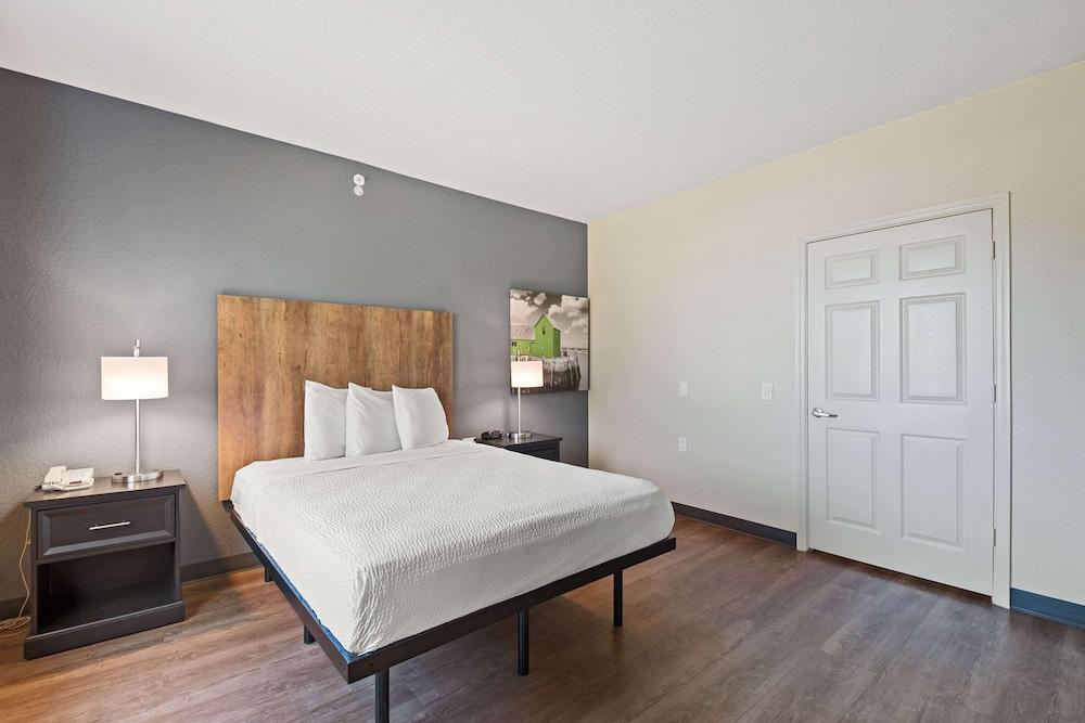 Extended America Premier - Lauderdale - Cypress Creek - Park North Hotel 2*